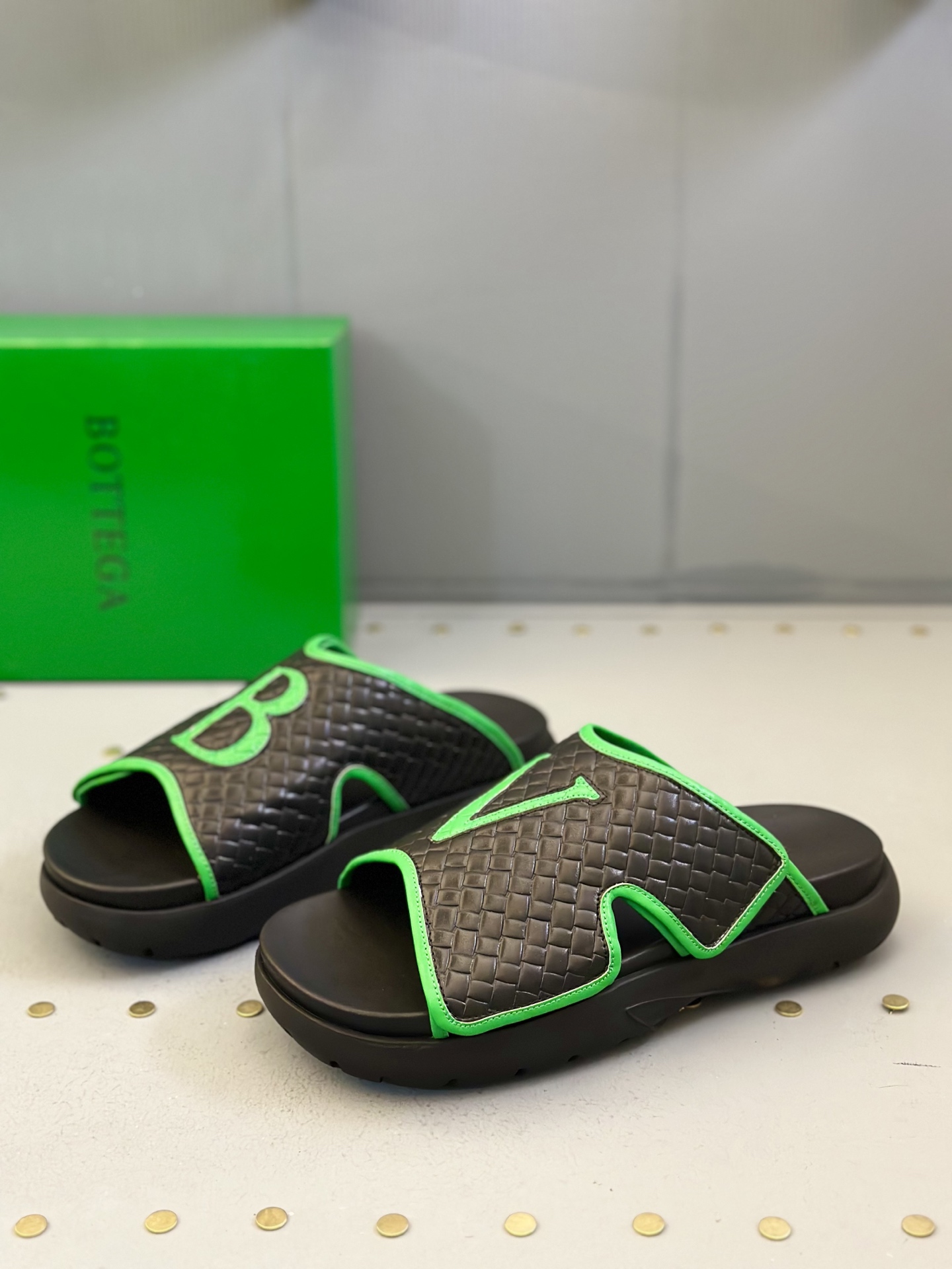 Bottega Veneta Men's BV Leather Slides Sandals - Stylish Summer Essential 6 i1742121483646 4663 0 4