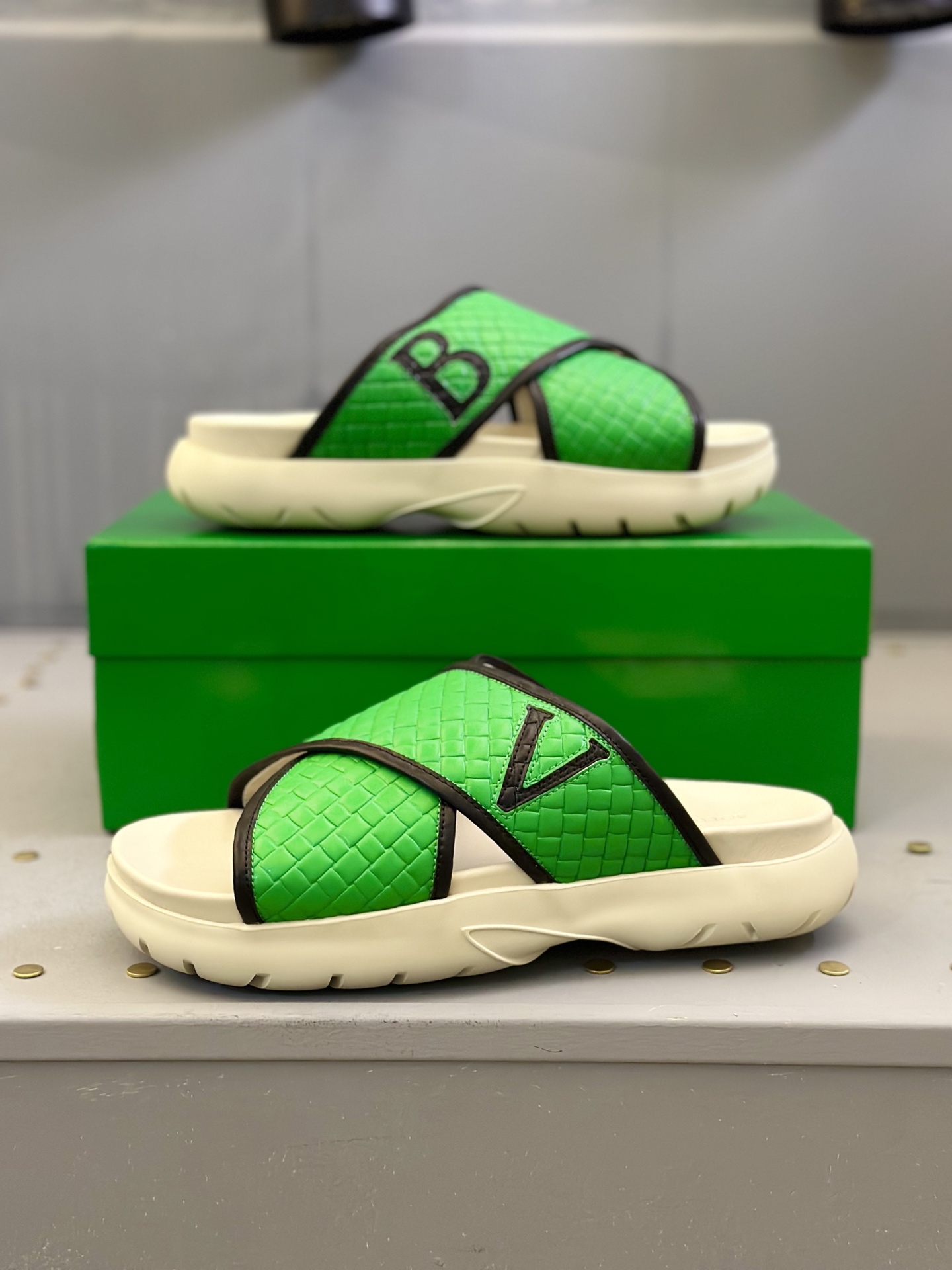Bottega Veneta Men's Woven Leather Slides - Spring/Summer Collection 5 i1742121517840 4004 0 3