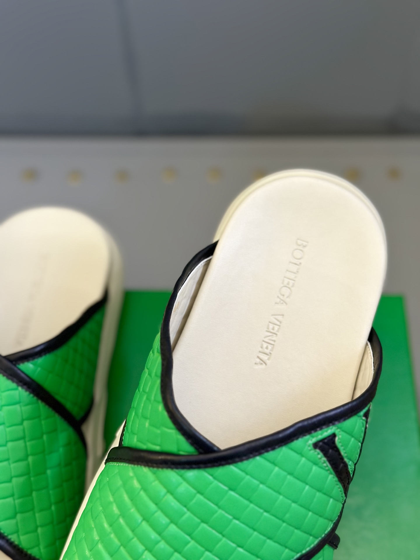 Bottega Veneta Men's Woven Leather Slides - Spring/Summer Collection 9 i1742121517840 8389 0 7