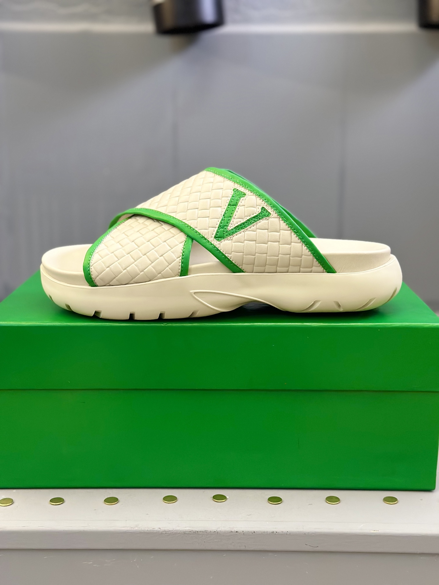 Bottega Veneta Men's Leather Cross Strap Slides Sandals - Spring/Summer 7 i1742121629936 9215 0 5