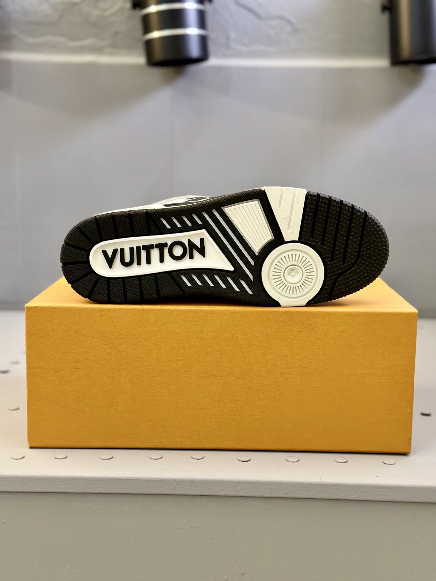 Louis Vuitton Trainer Sneaker: Black & White Leather, Men's Size 39-44 8 i1743507253791 9904 0 6