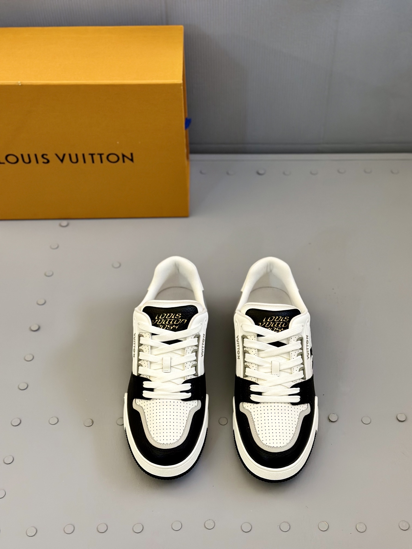 Louis Vuitton Trainer Sneaker: Black & White Leather, Men's Size 39-44 2 i1743507262115 2032 0 0