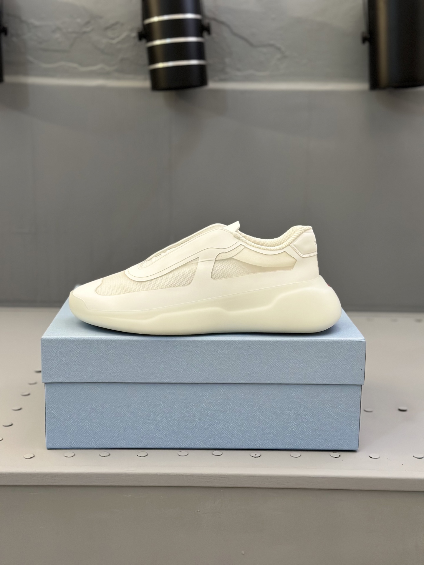 Prada White Leather Sneakers for Men - Italian Craftsmanship & Comfort 6 i1744709614732 164 0 4