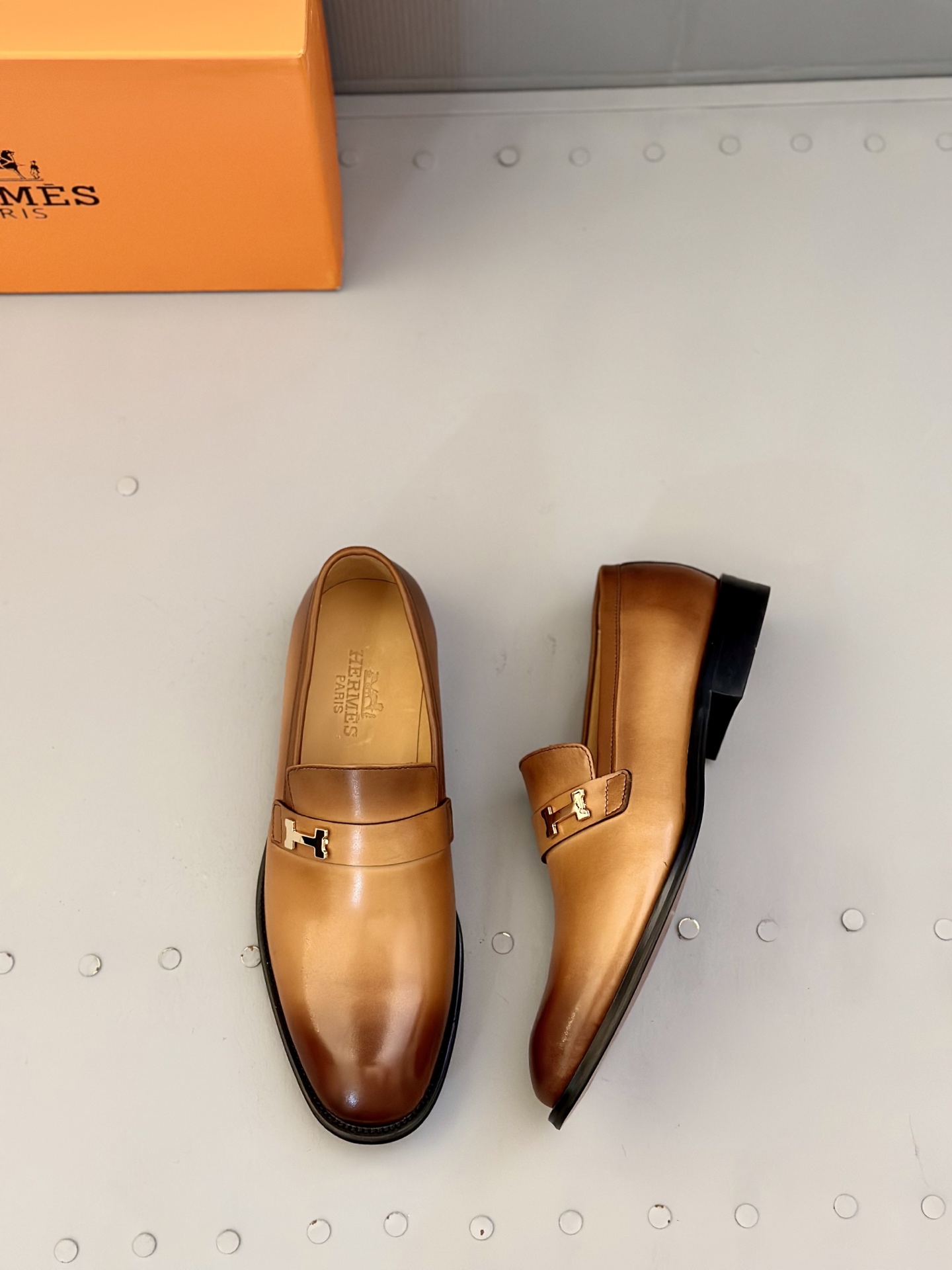 Hermès Men's Classic Leather Loafers - Genuine Leather Dress Shoes, Size 39-44 6 i1744976923009 9668 0 4