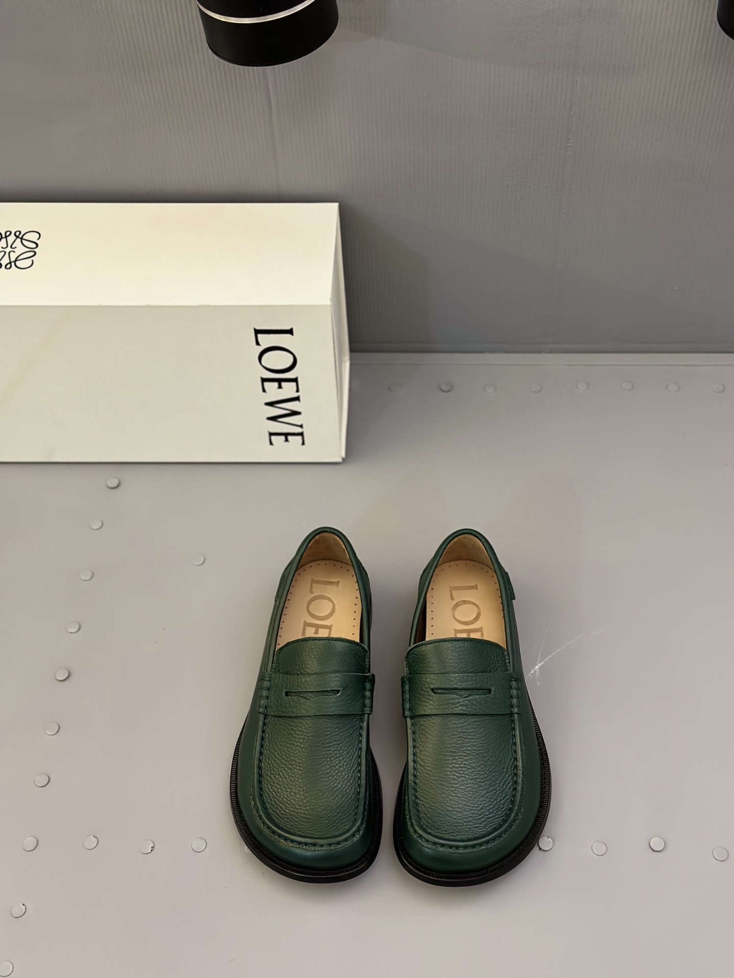 Loewe Ballet Runner Leather Loafers Green, Classic Style, Comfortable Fit 1 Loewe Ballet Runner Leather Loafers Green, Classic Style, Comfortable Fit