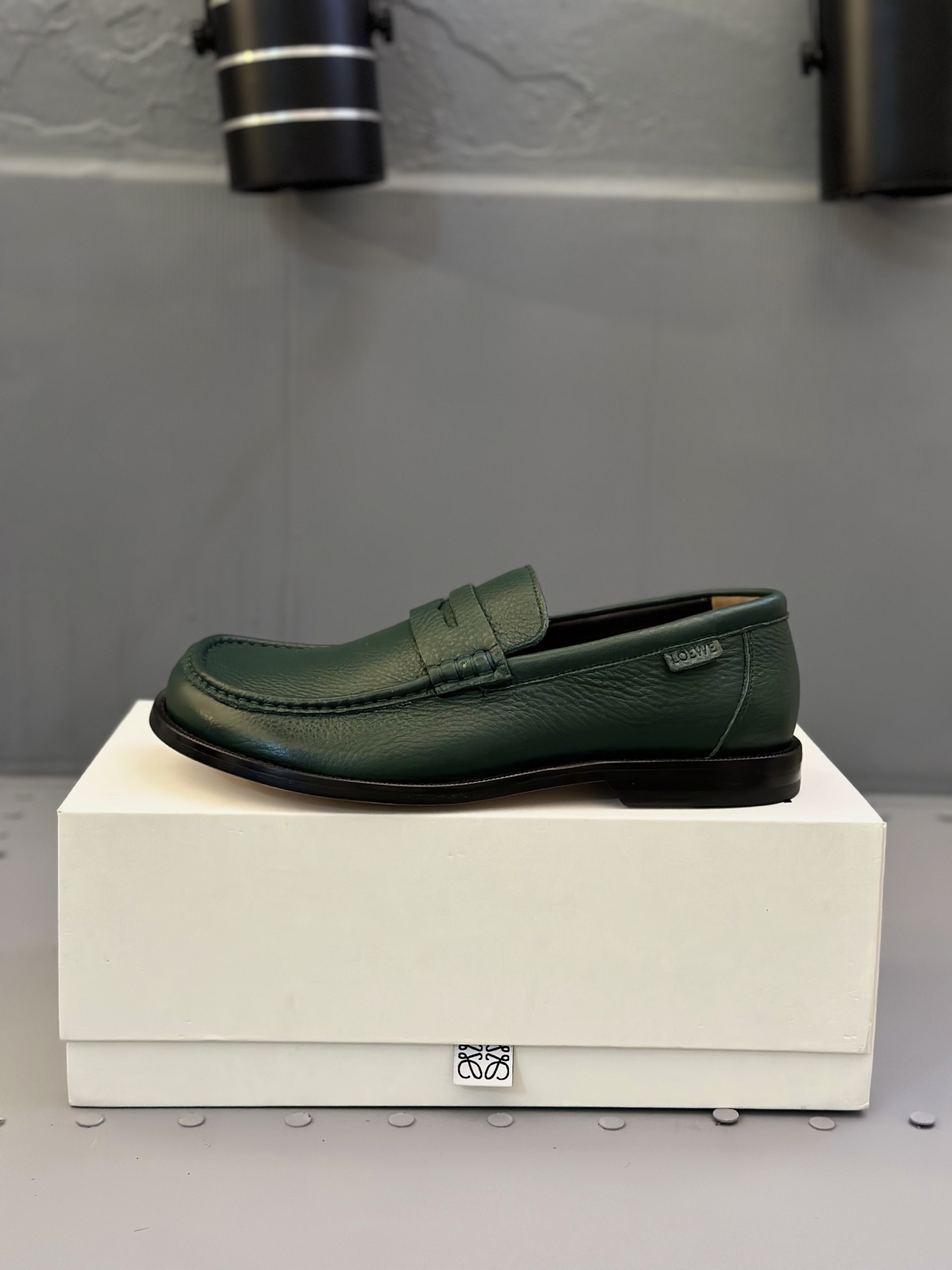 Loewe Ballet Runner Leather Loafers Green, Classic Style, Comfortable Fit 6 i1745664544054 7903 0 4