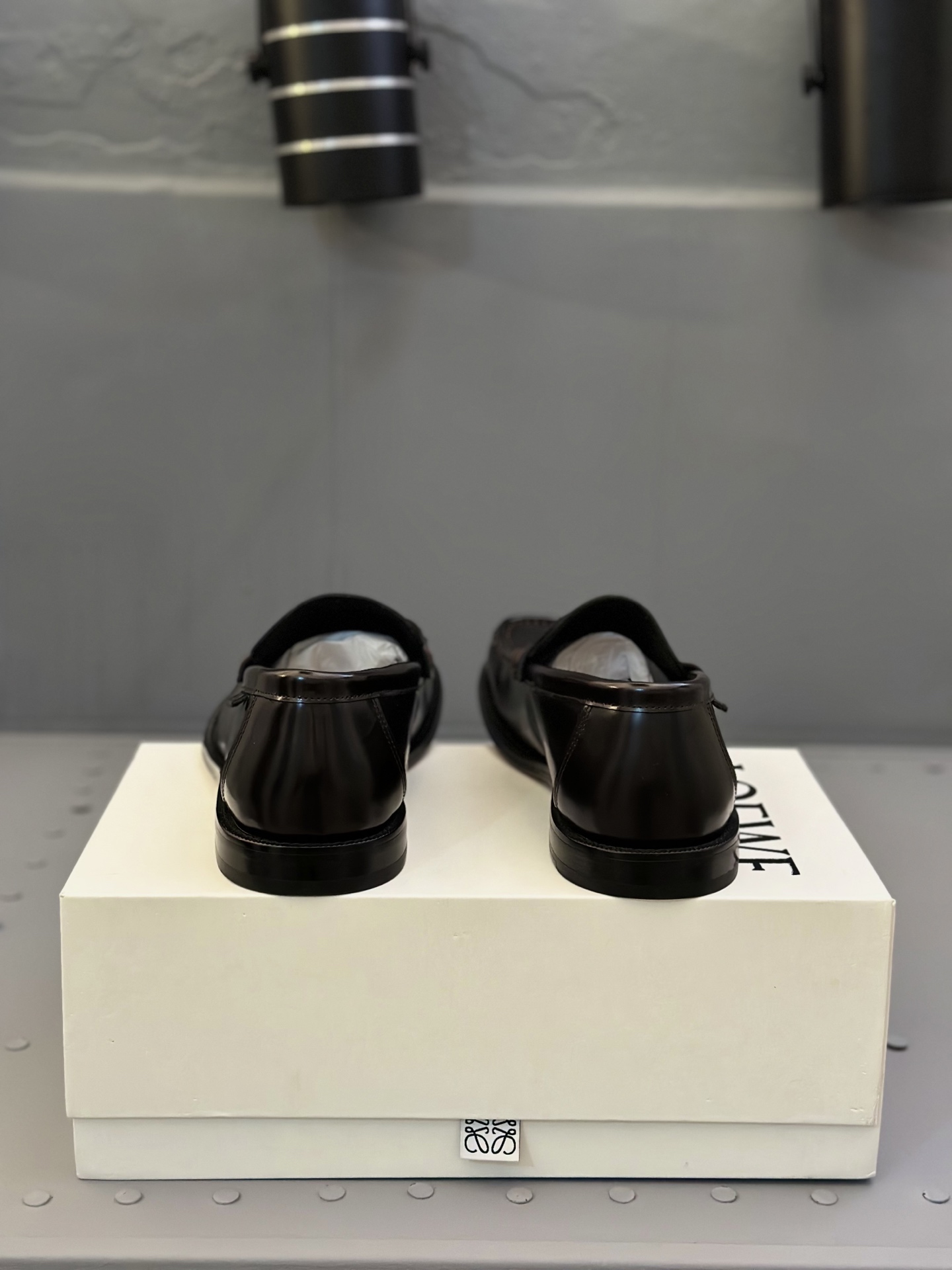 Loewe Ballet Runner Leather Loafers - Classic Style, Comfortable Fit 6 i1745664779463 3676 0 4