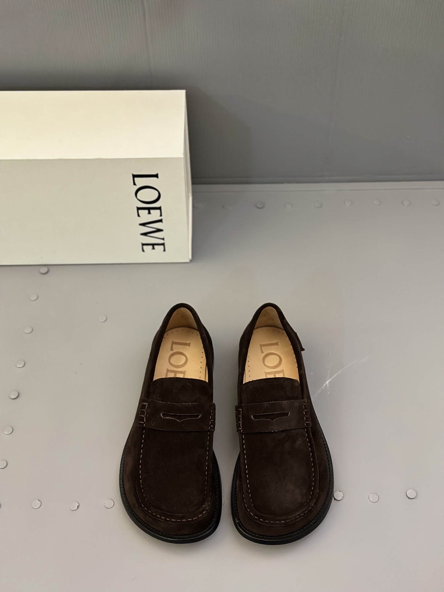 Loewe Ballet Runner Casual Shoes - Simple, Stylish, and Comfortable 1 Loewe Ballet Runner Casual Shoes - Simple, Stylish, and Comfortable