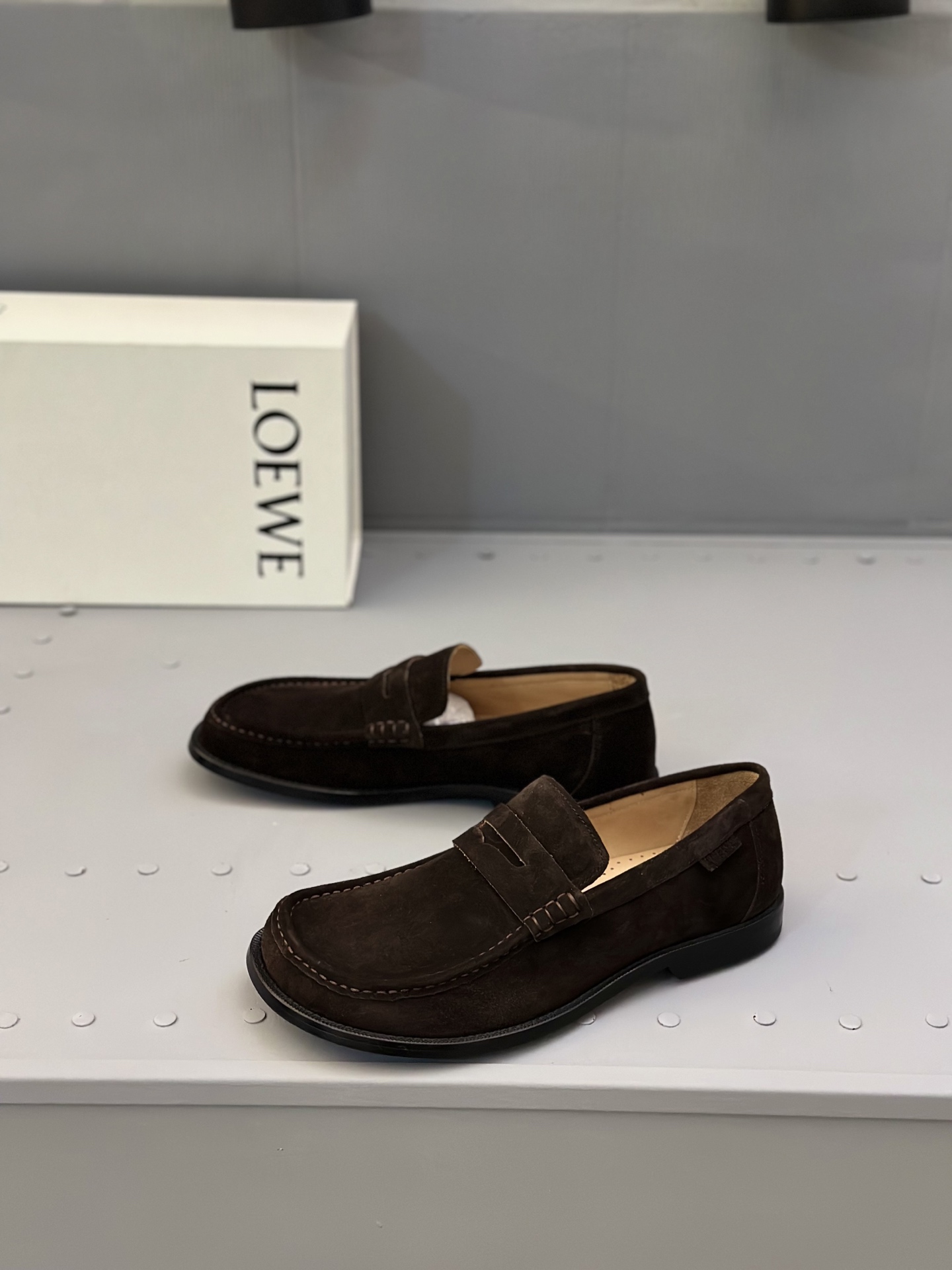 Loewe Ballet Runner Casual Shoes - Simple, Stylish, and Comfortable 4 i1745664809492 7805 0 2