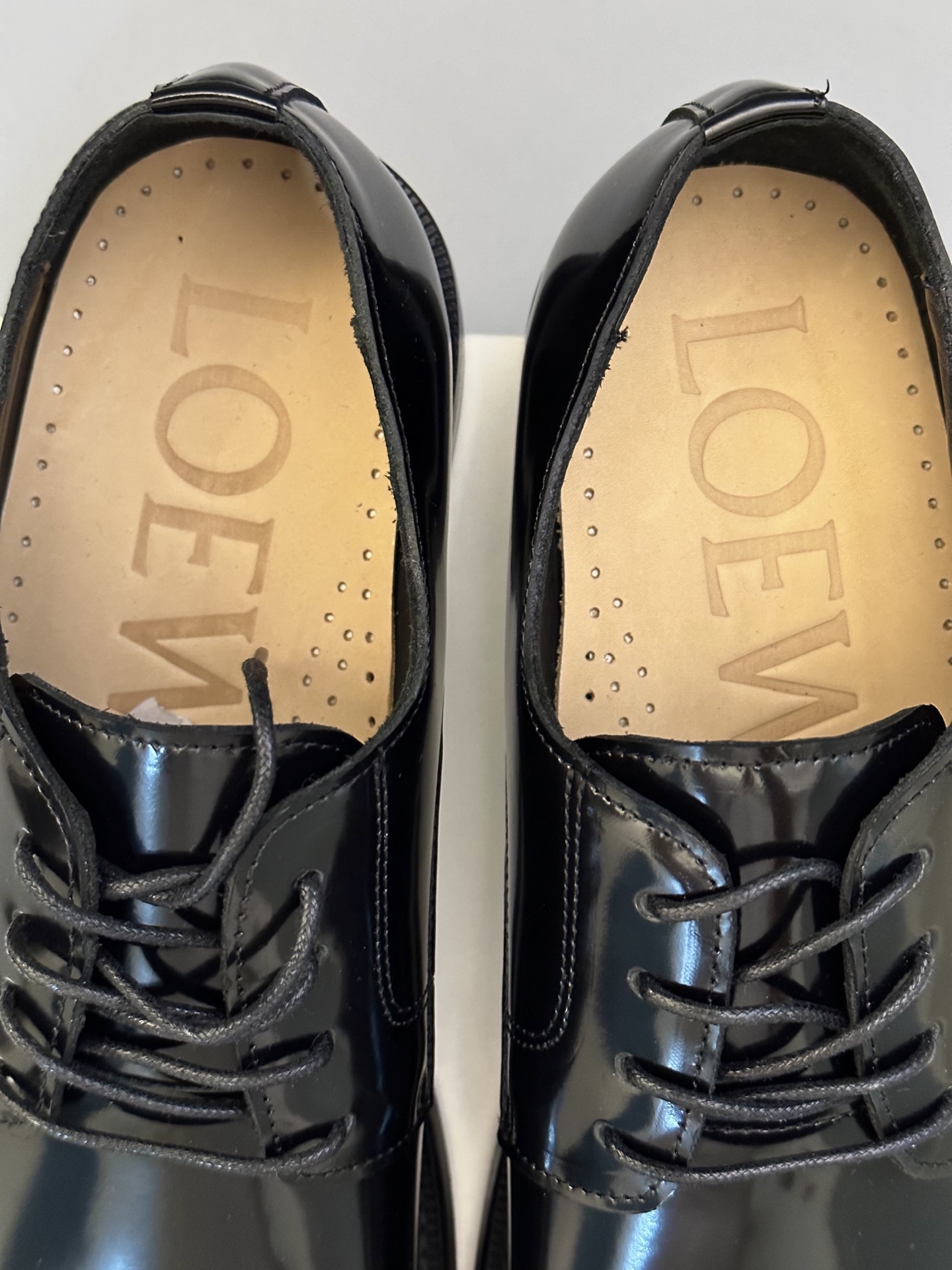 Loewe Ballet Runner Casual Shoes - Simple, Stylish, and Comfortable 8 i1745664863410 2592 0 6