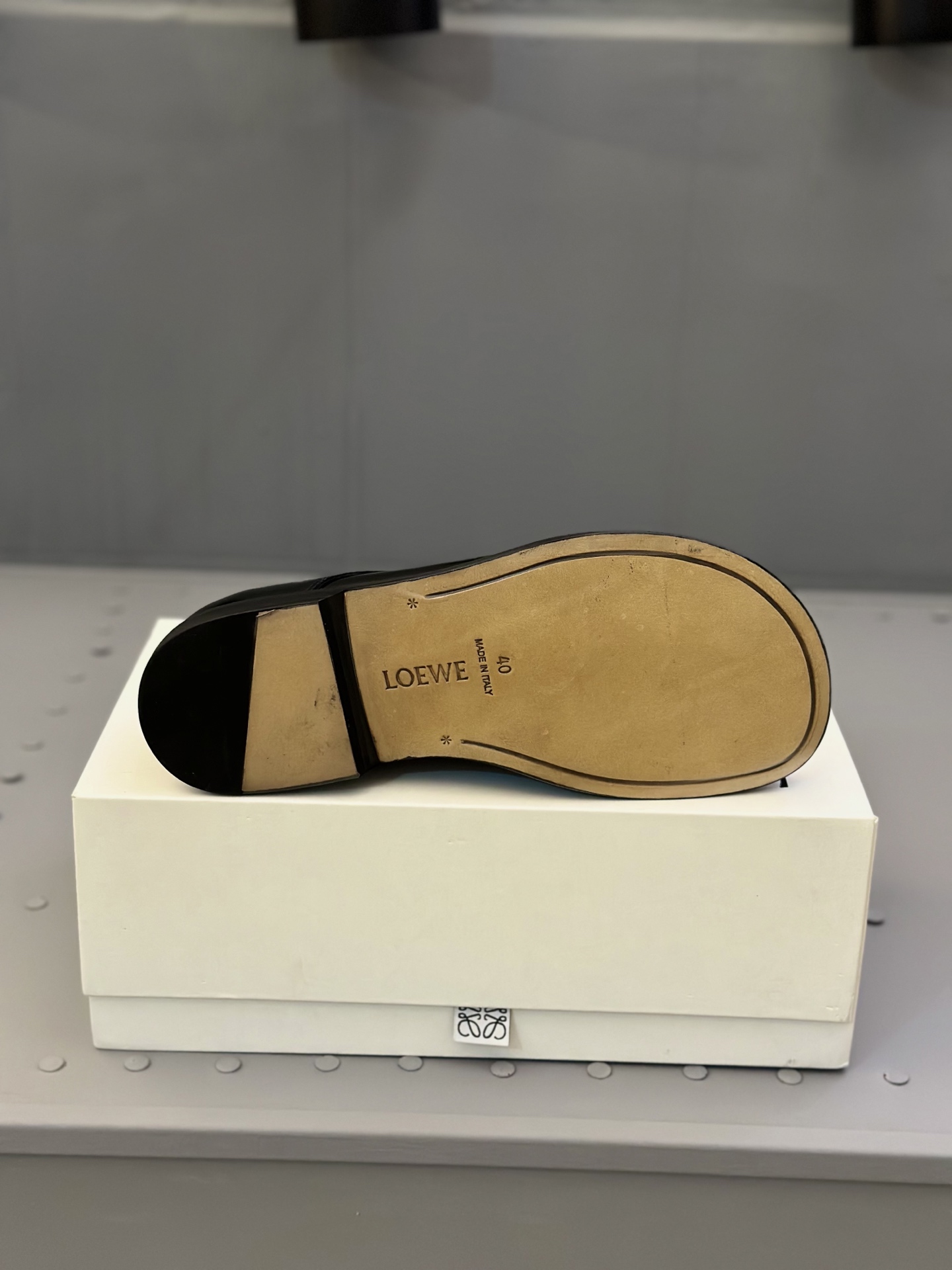 Loewe Ballet Runner Casual Shoes - Simple, Stylish, and Comfortable 10 i1745664863450 1401 0 8