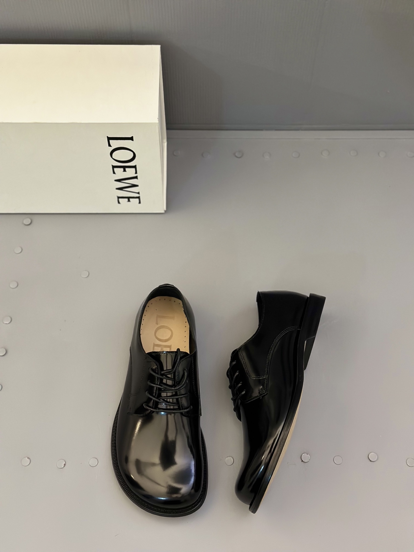 Loewe Ballet Runner Casual Shoes - Simple, Stylish, and Comfortable 7 i1745664863494 3835 0 5