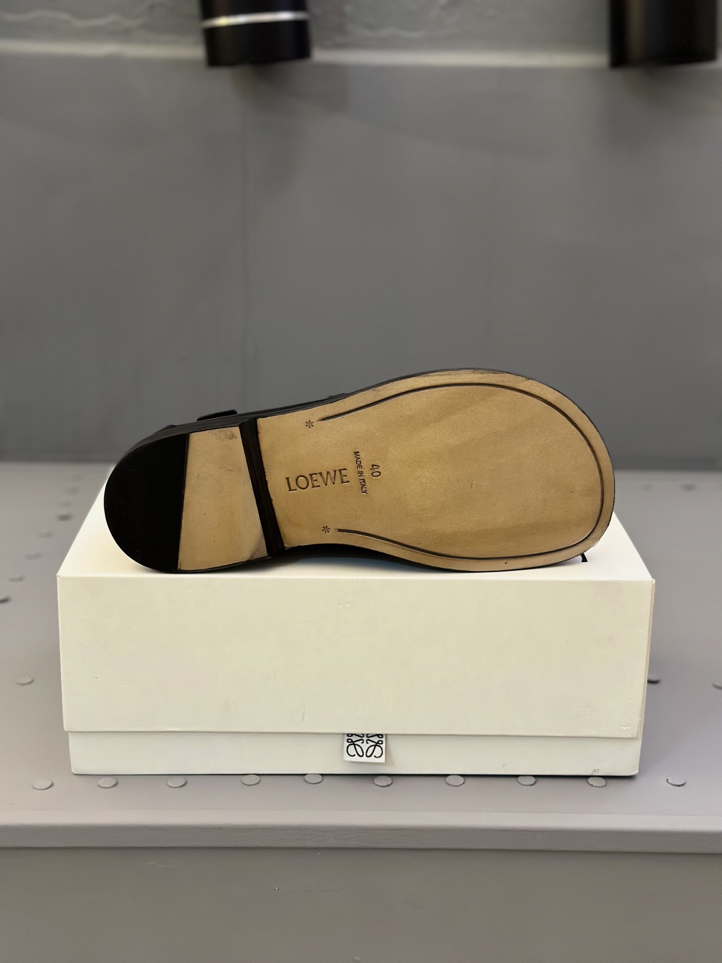 Loewe Ballet Runner Leather Loafers - Classic Style, Comfortable Fit 10 i1745664886500 3632 0 8