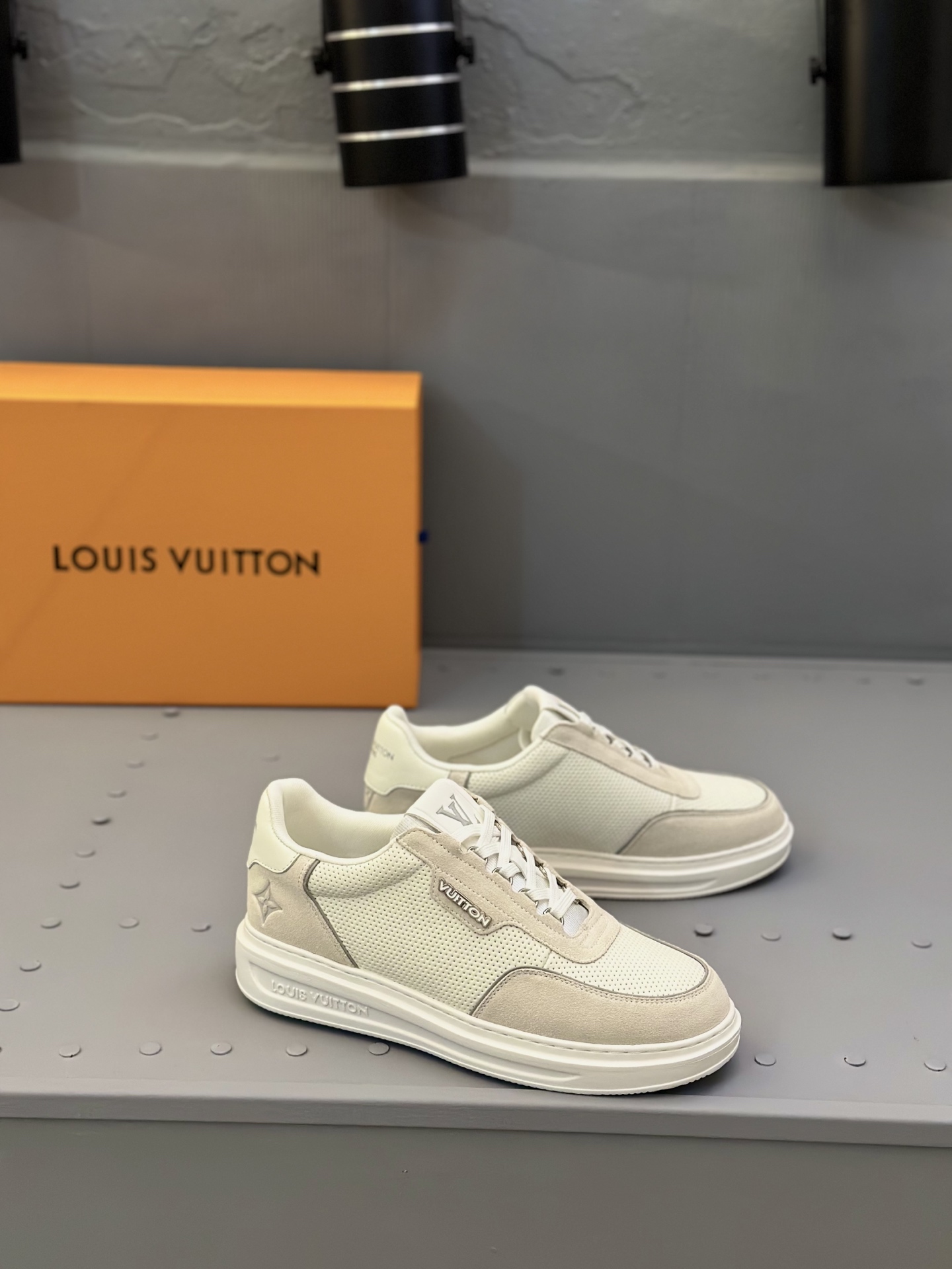 Louis Vuitton Men's White Leather Monogram Lightweight Trainer Sneakers 3 i1745665406789 1331 0 1