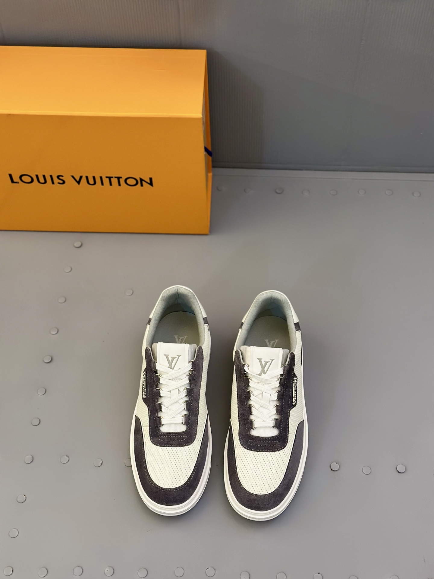 Louis Vuitton Men's Casual Sneakers in White Leather with Monogram Detail 1 Louis Vuitton Men's Casual Sneakers in White Leather with Monogram Detail