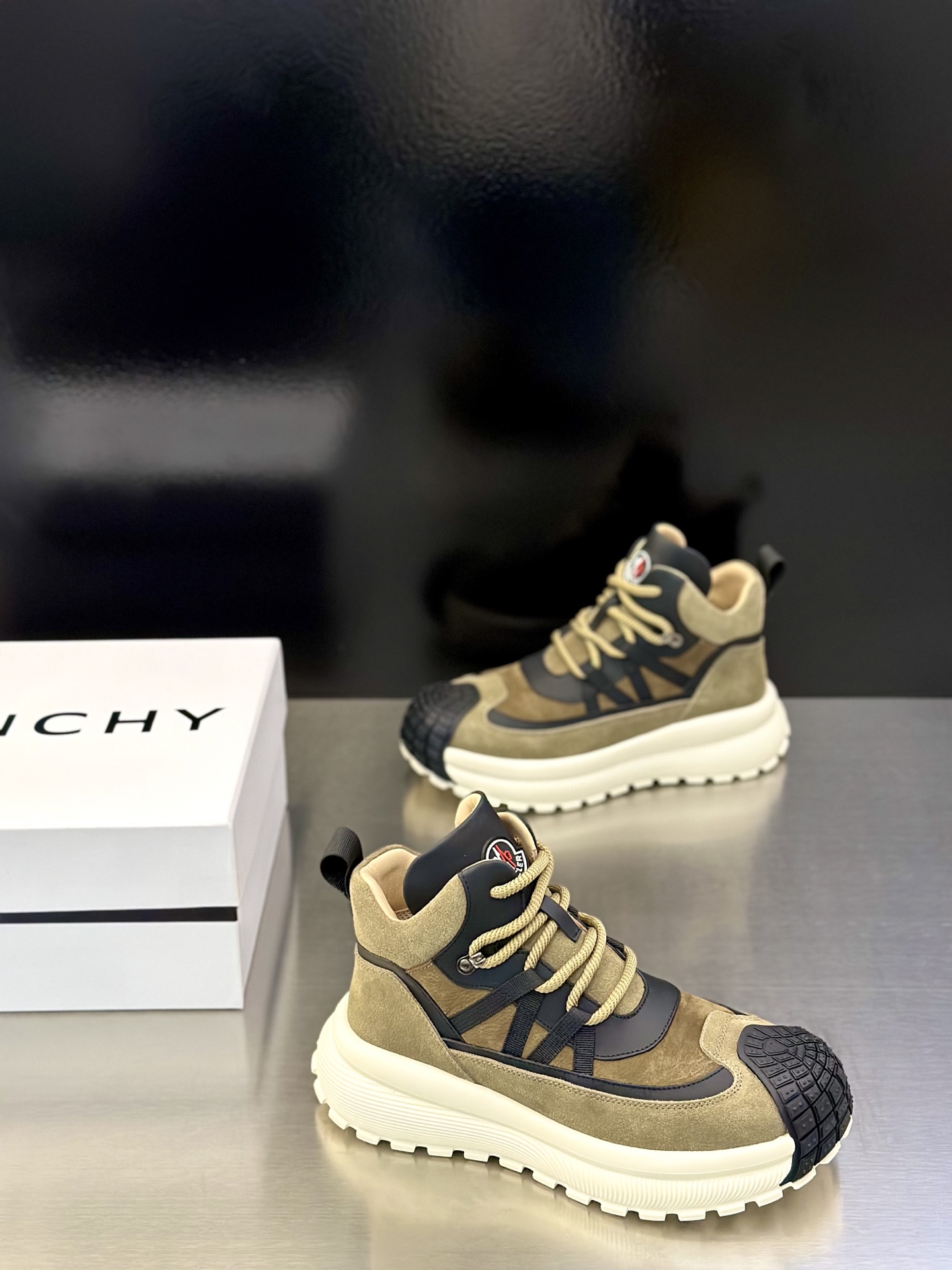 Moncler Style Men's Shoes Men's Shoes Men's Shoes detail image 5 from source 783115