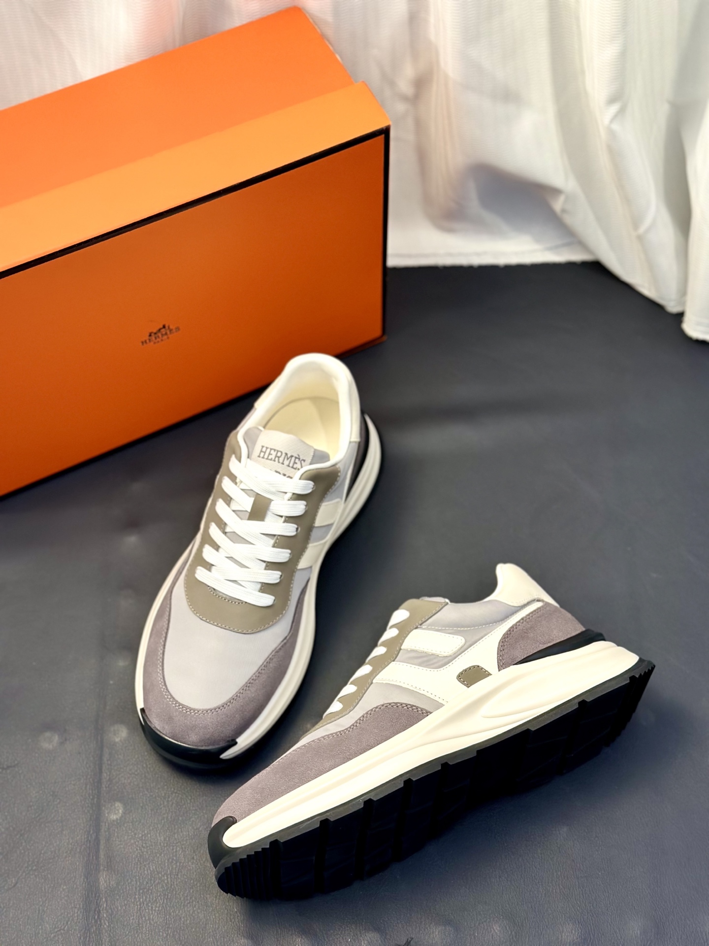 Moncler Style Leather Men's Shoes Men's Shoes Men's Shoes detail image 6 from source 783198