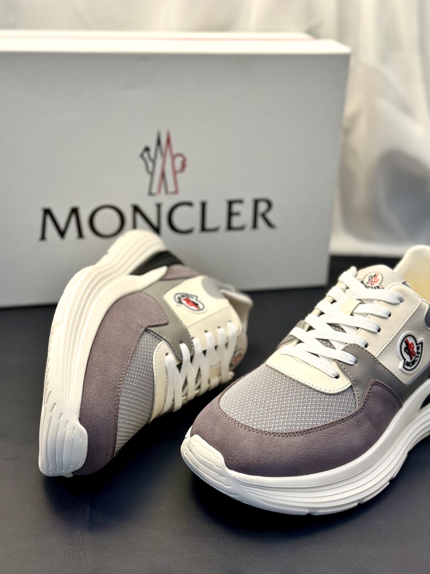 Moncler Style Leather Men's Shoes Men's Shoes Men's Shoes detail image 4 from source 783204