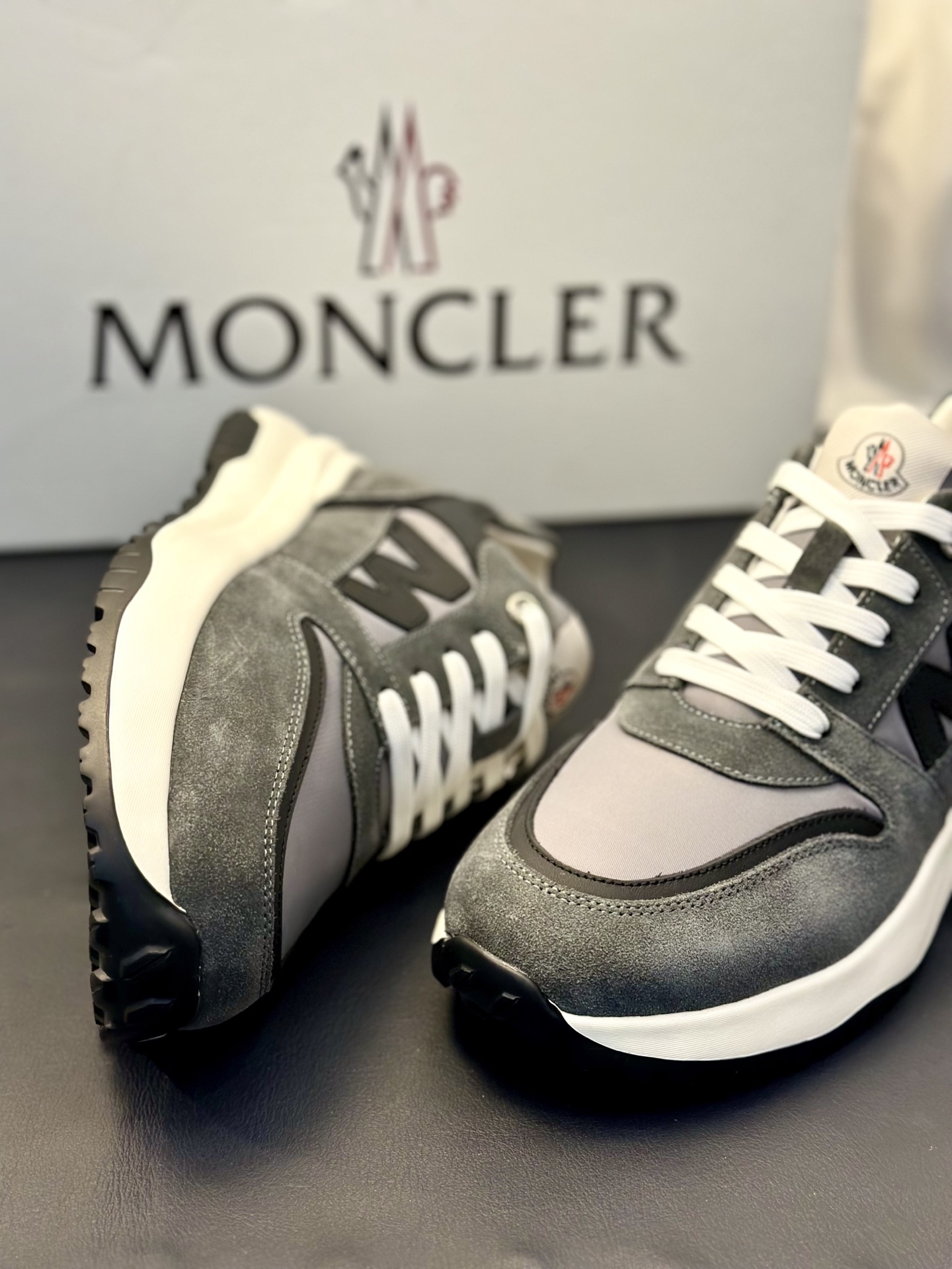 Moncler Style Leather Men's Shoes Men's Shoes Men's Shoes detail image 4 from source 783194