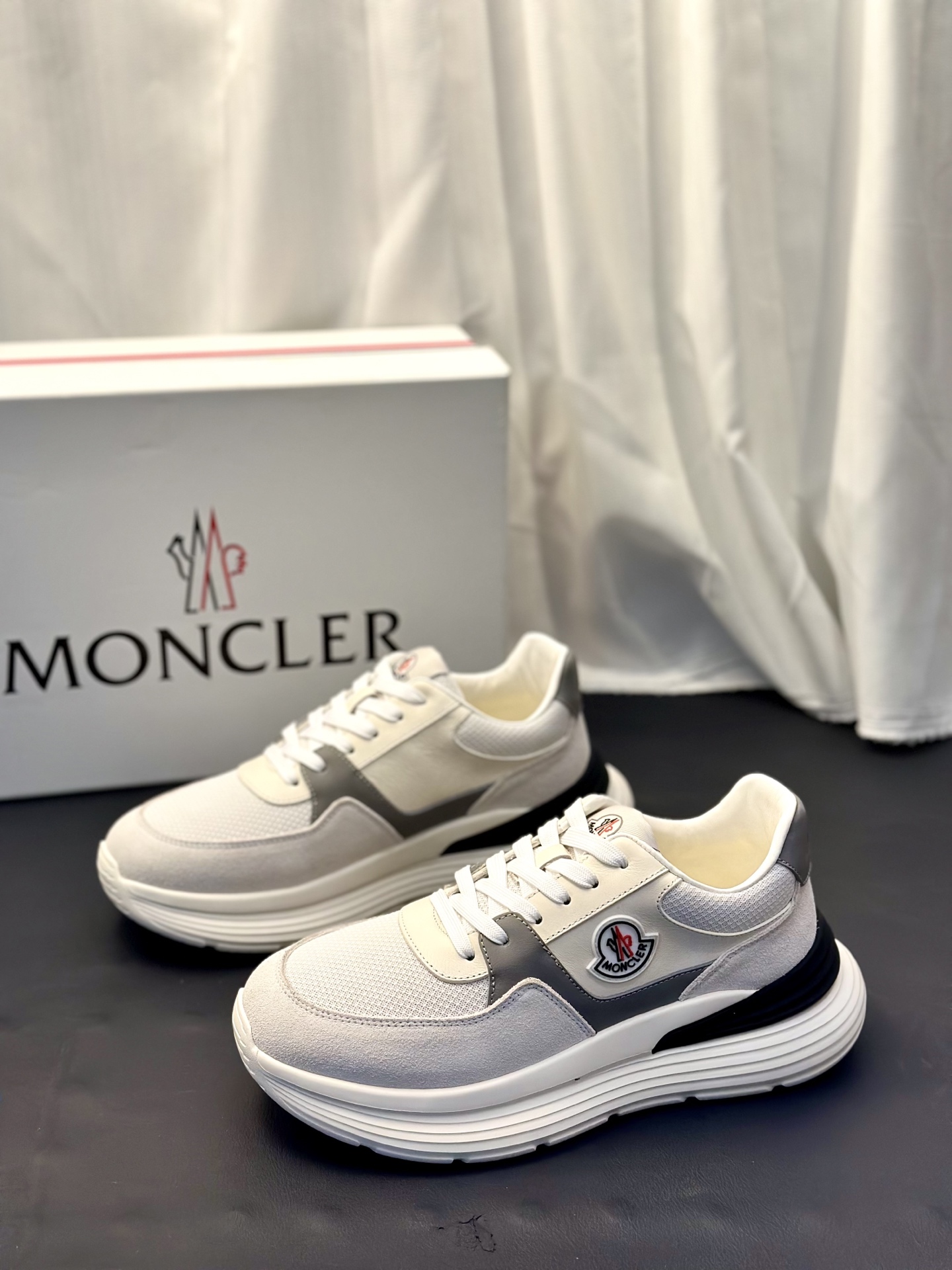 Moncler Style Leather Men's Shoes Men's Shoes Men's Shoes detail image 3 from source 783201
