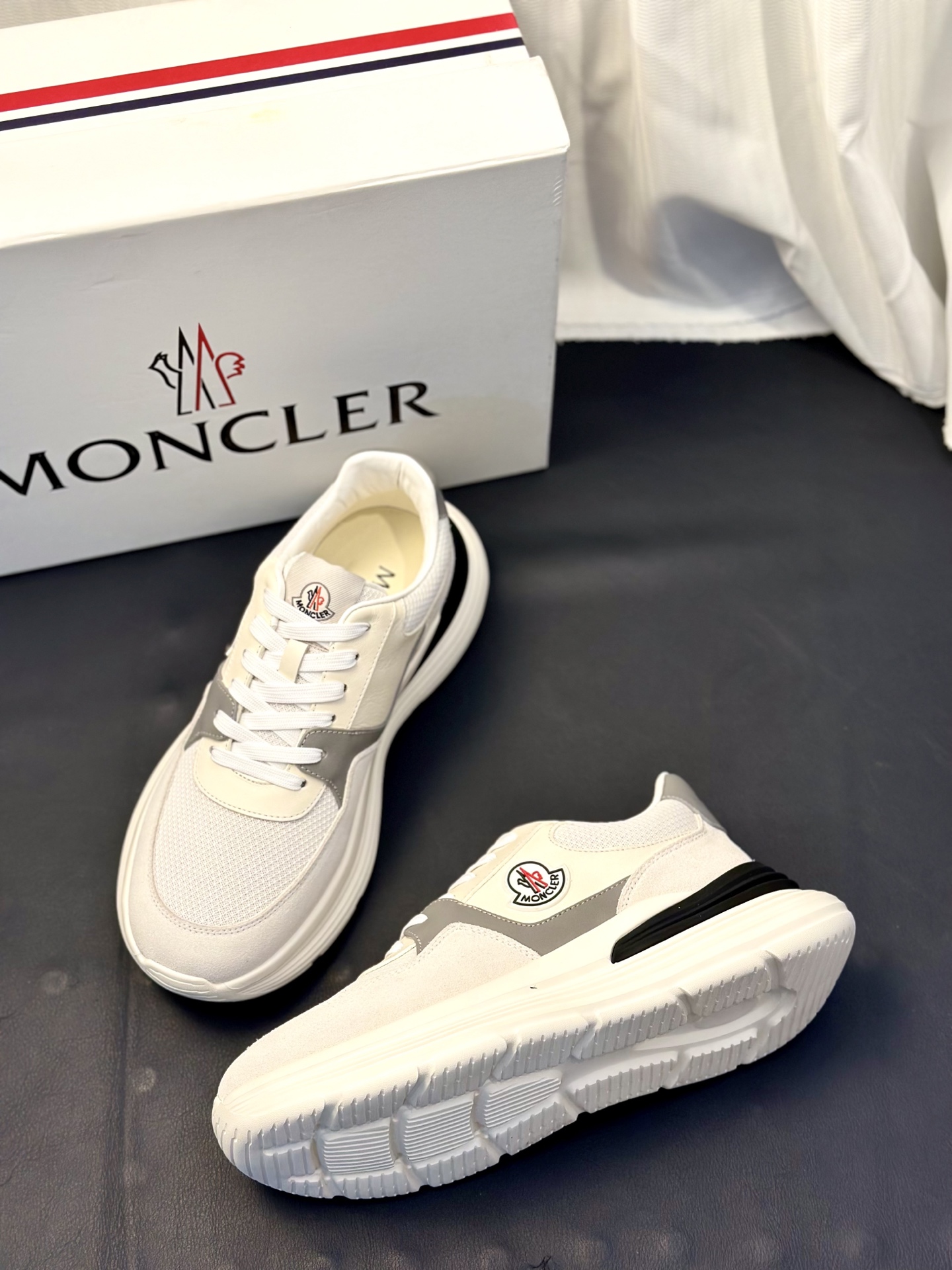 Moncler Style Leather Men's Shoes Men's Shoes Men's Shoes detail image 8 from source 783201