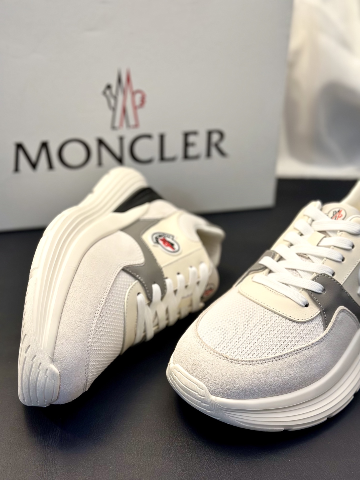 Moncler Style Leather Men's Shoes Men's Shoes Men's Shoes detail image 5 from source 783201