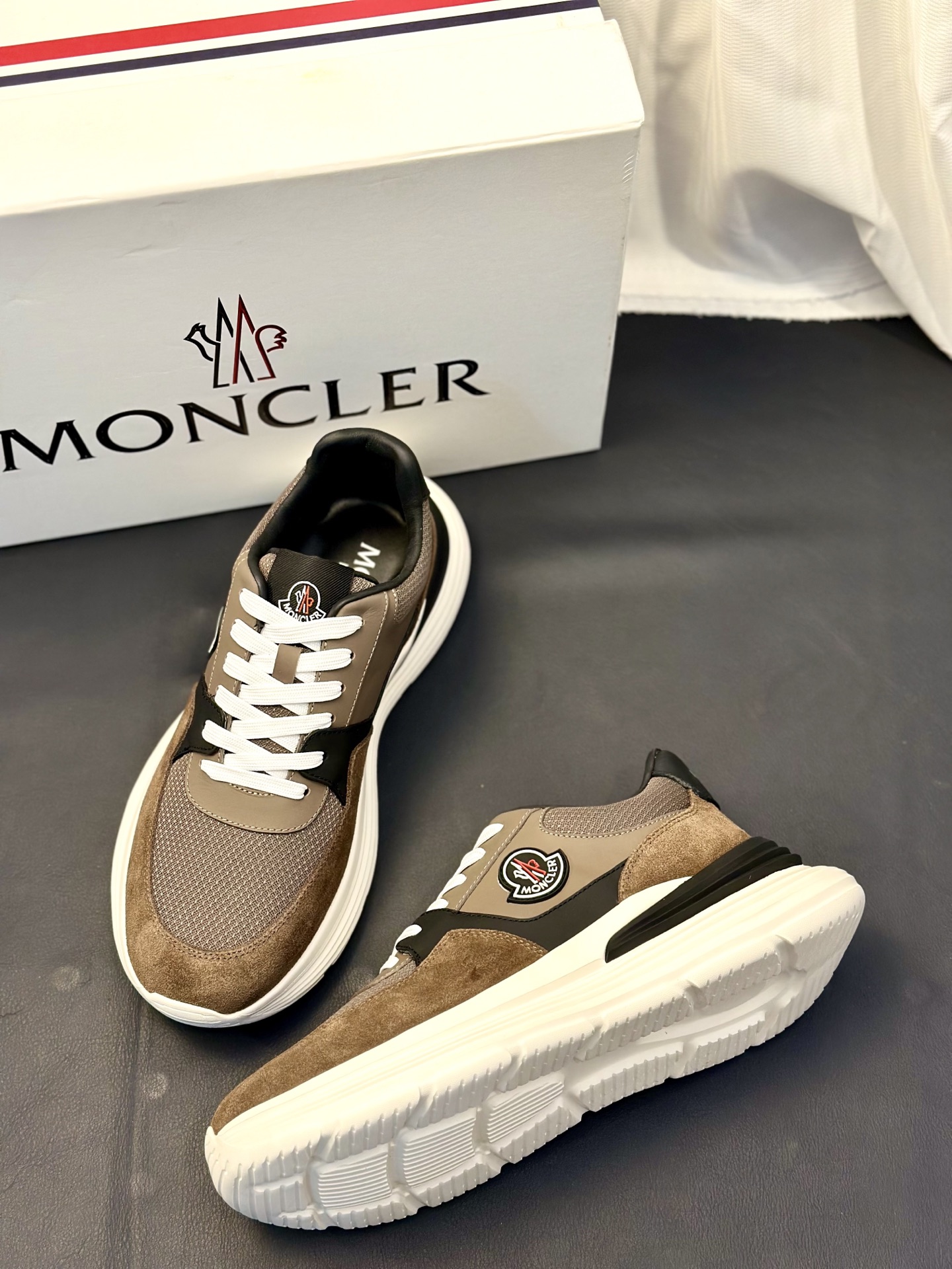 Moncler Style Leather Men's Shoes Men's Shoes Men's Shoes detail image 9 from source 783200