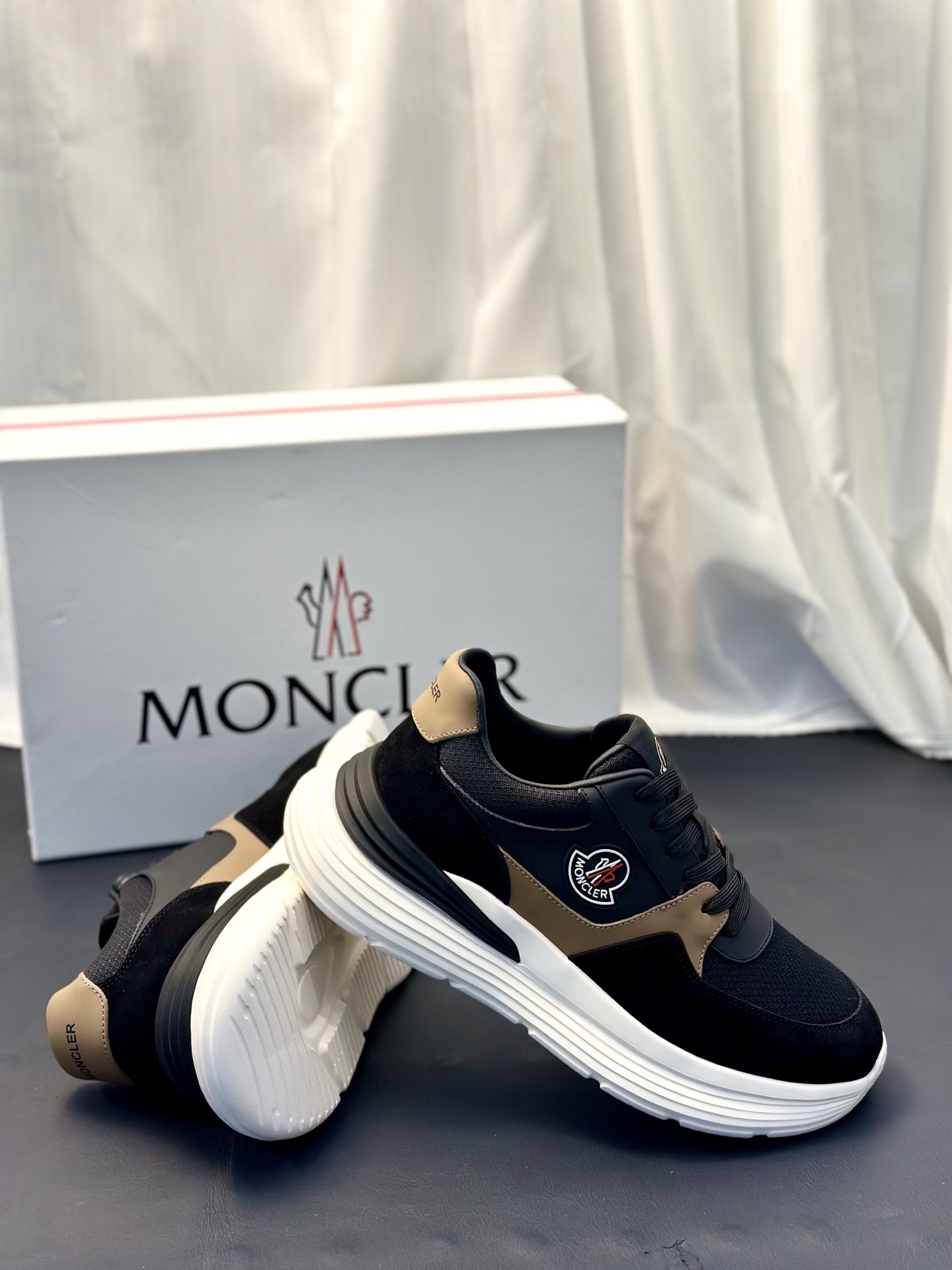 Moncler Style Leather Men's Shoes Men's Shoes Men's Shoes detail image 5 from source 783203