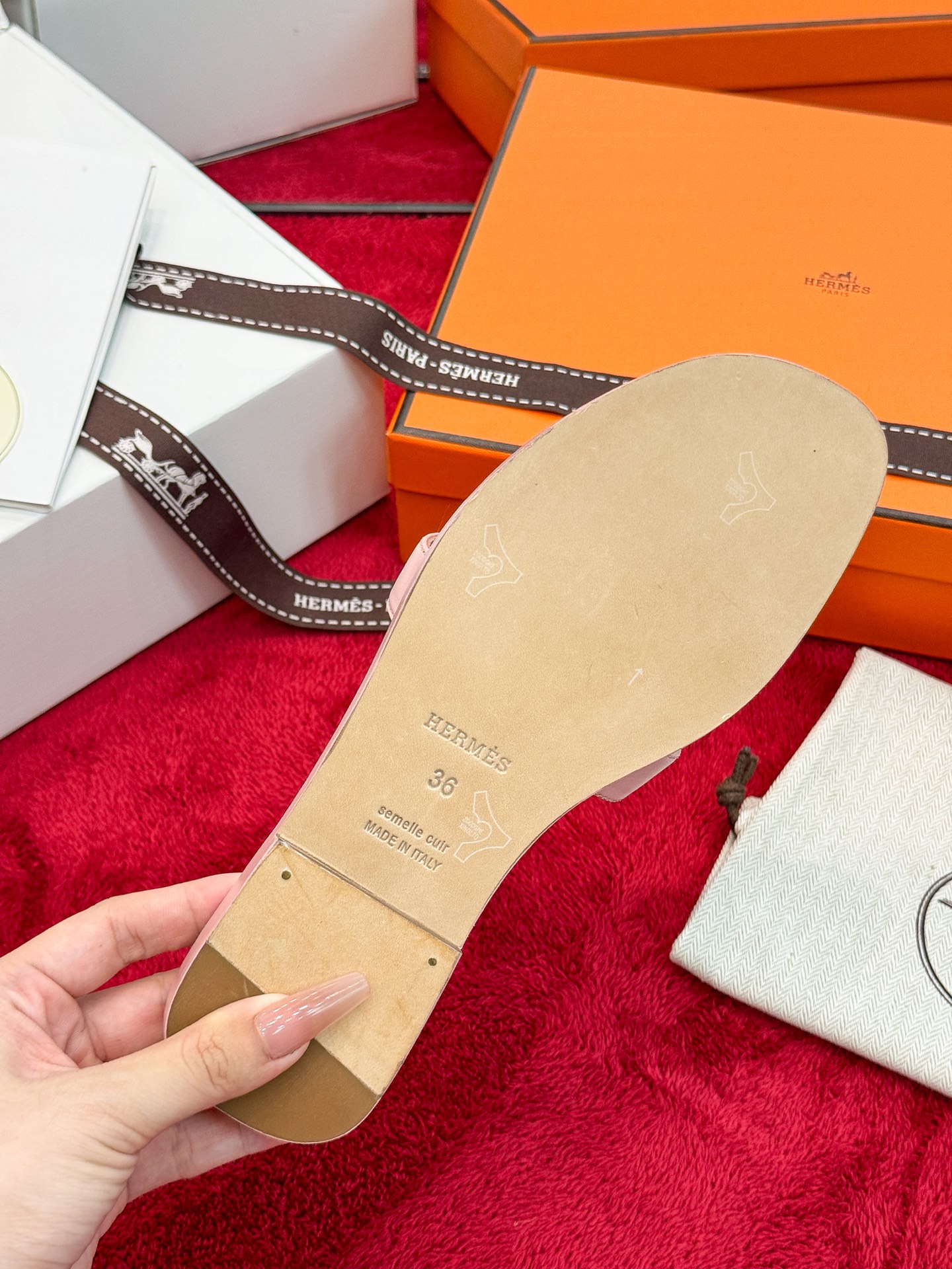 Hermes Slides