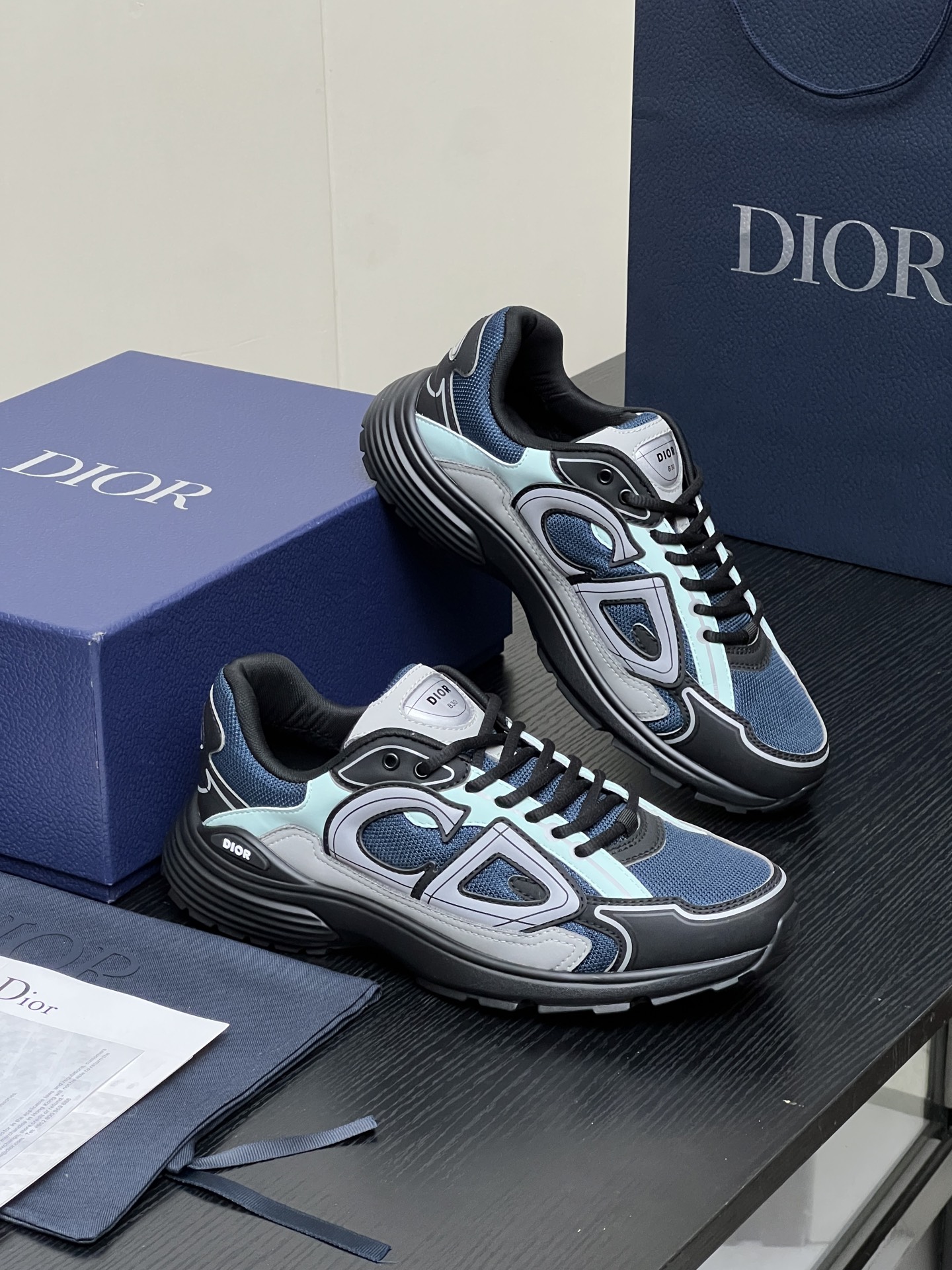 Dior Sneakers