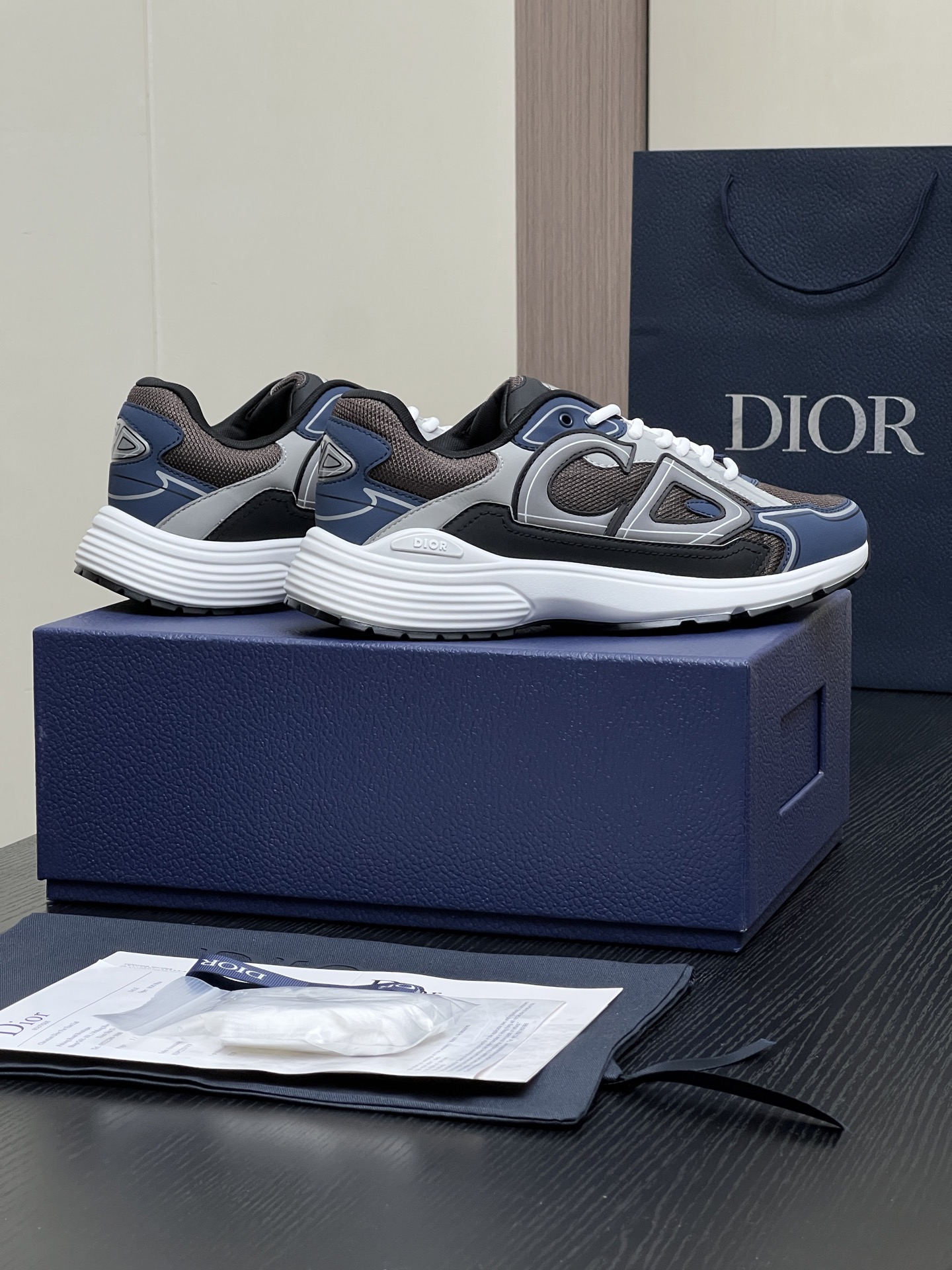 Dior Sneakers