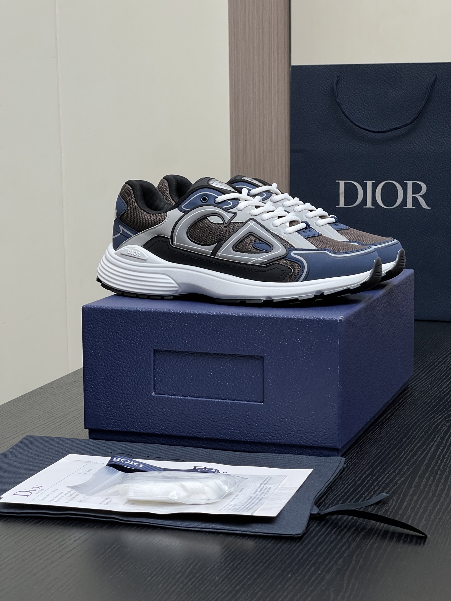 Dior Sneakers