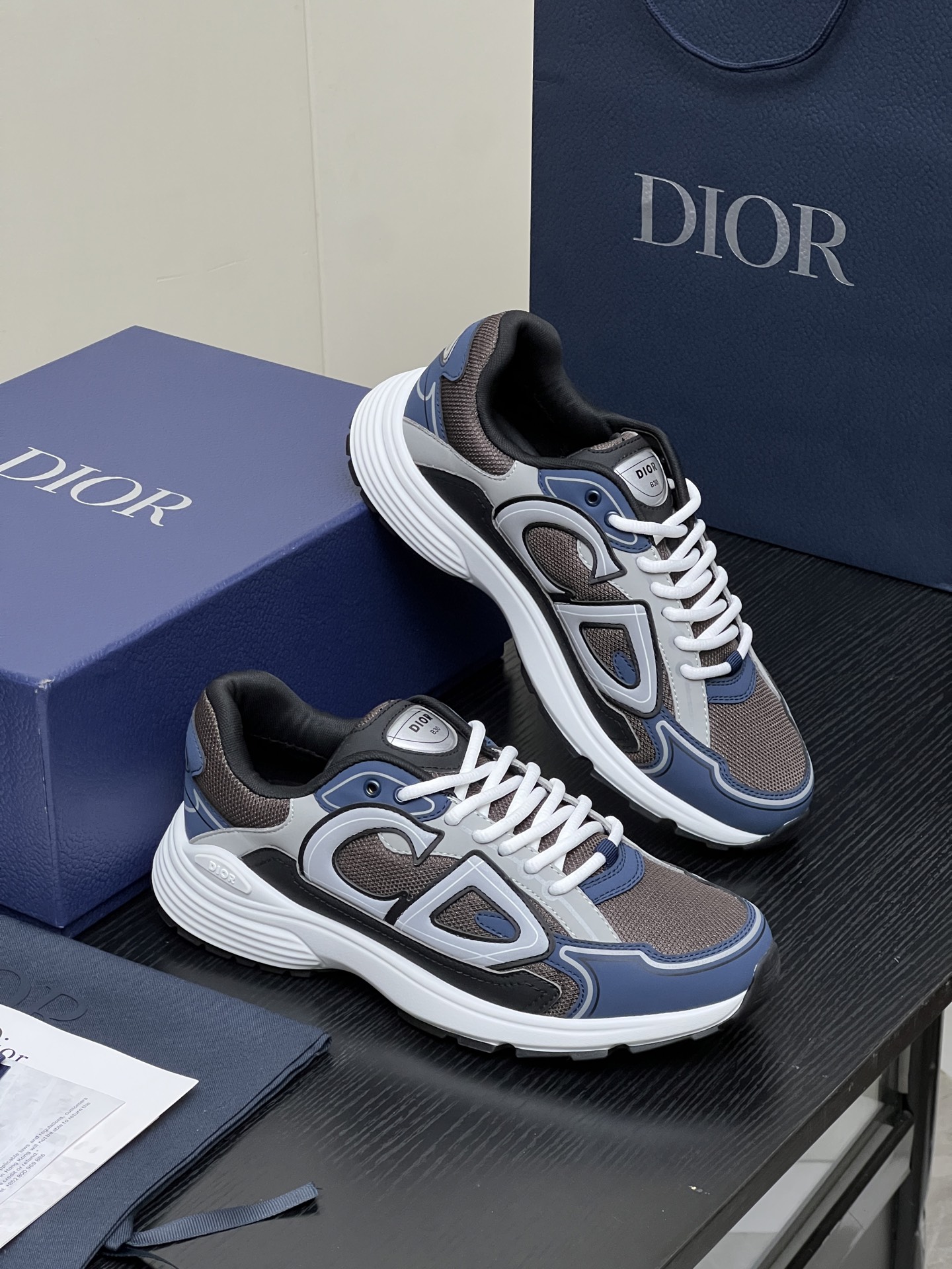 Dior Sneakers