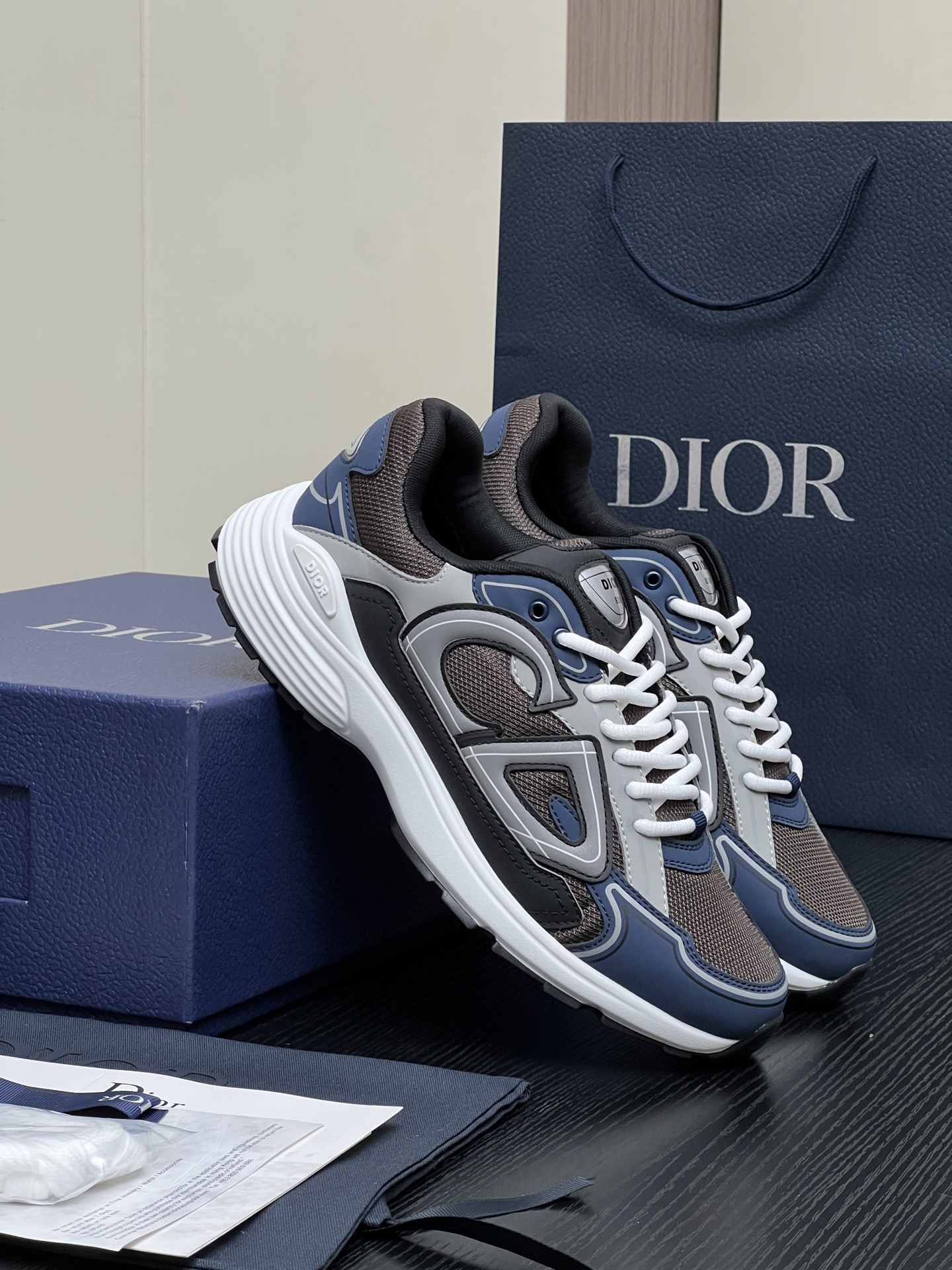 Dior Sneakers