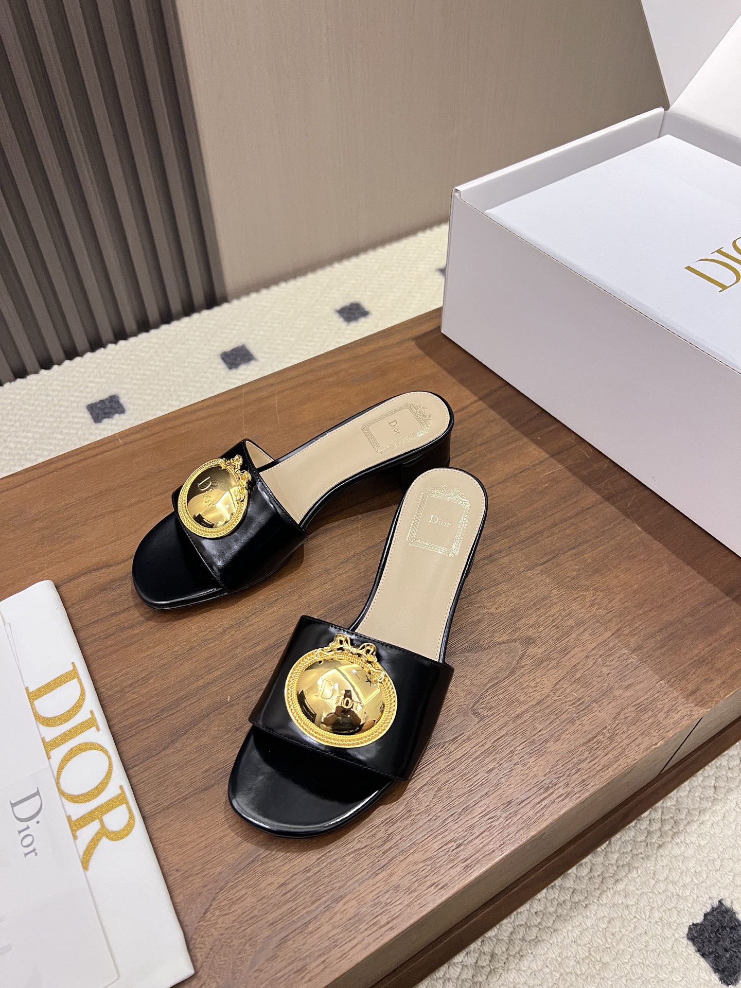 Dior Slides