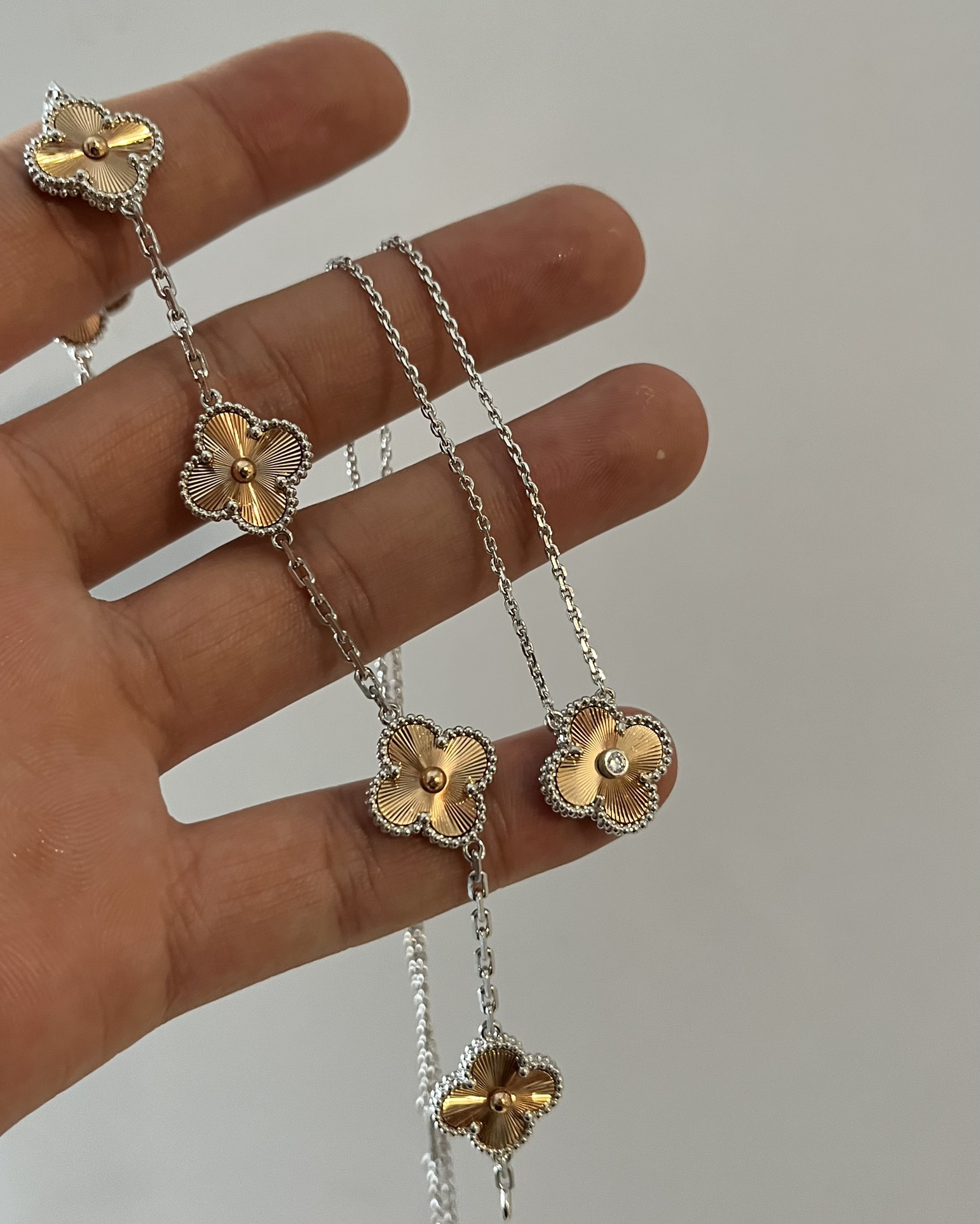 Van Cleef & Arpels vca2024圣诞限量款 项链 手链