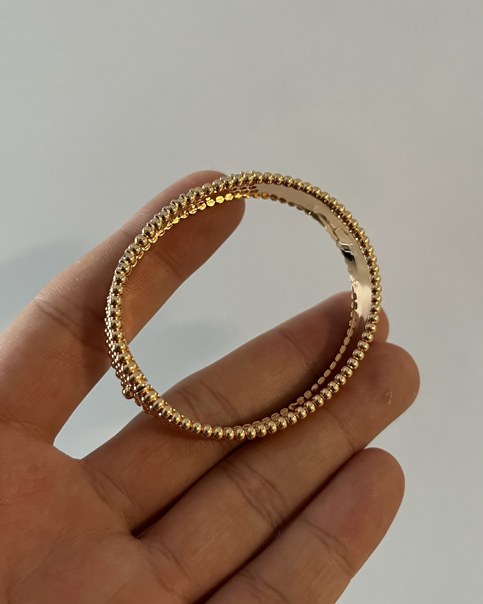 Van Cleef & Arpels 新款 vca perlee系列手镯