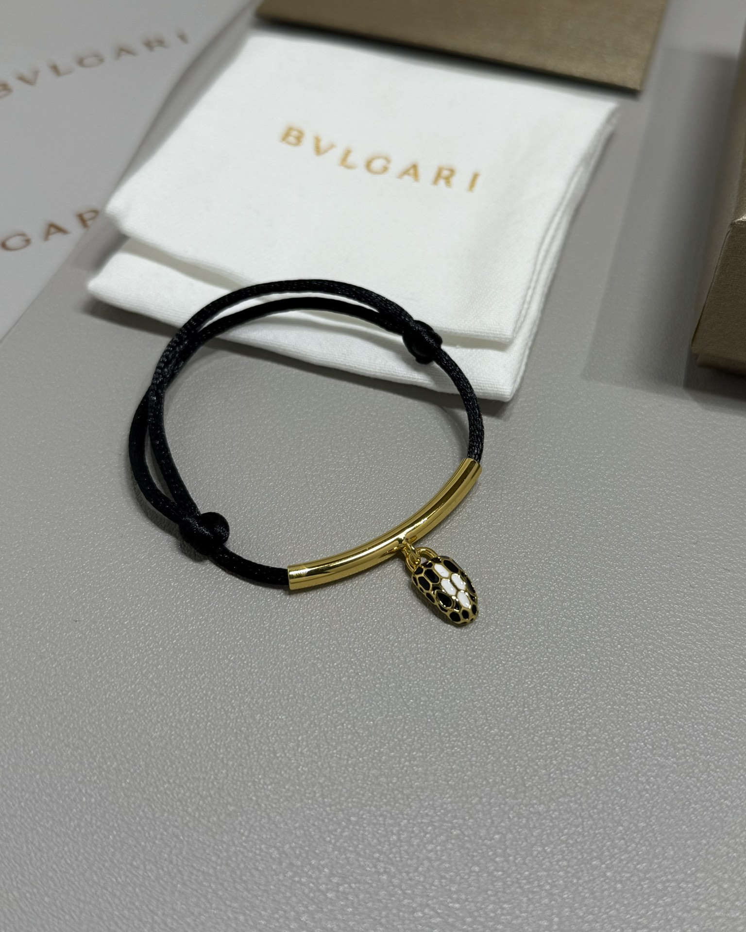 Bvlgari 宝格丽SERPENTI FOREVER灵蛇手绳