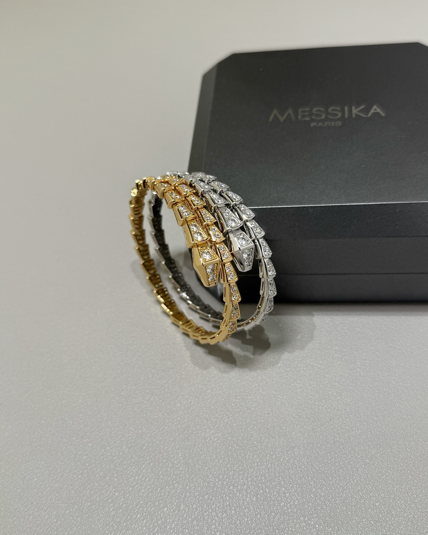BVLGARI Bracelet Classique - Qualité Supérieure