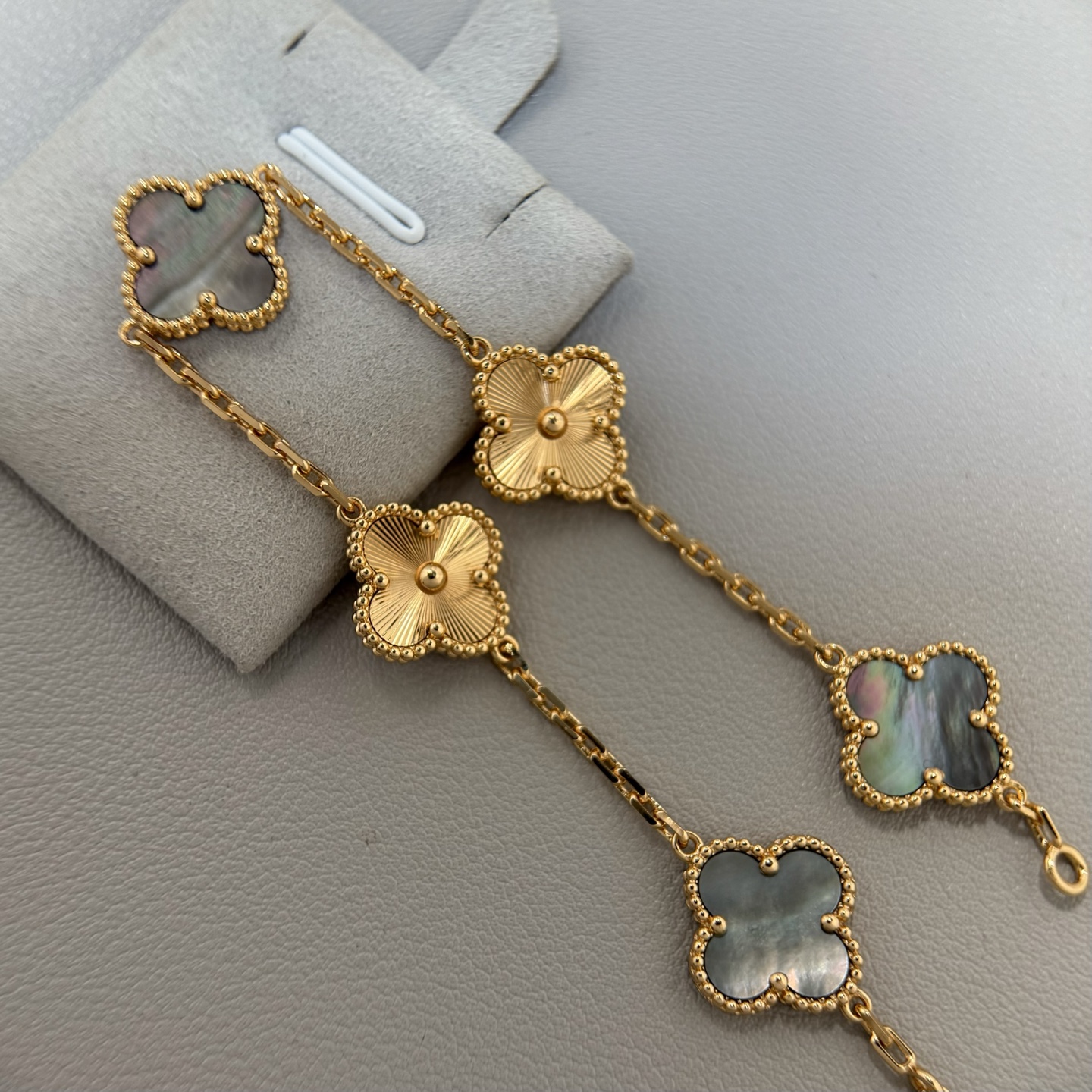 新配色 VCA 灰贝母 レーザー五花手链 玫瑰金色