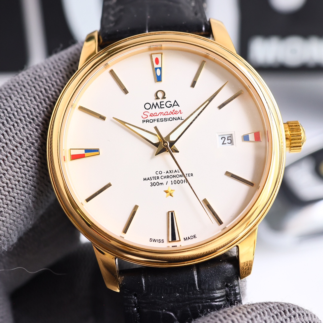 NO:394110,TW's new Omega New Dishefei replicates the strongest Omega Butterfly series watches in history. The elegant and slim appearance is matched with a simple and elegant design, grasping every detail and perfectly interpreting the classic charm of the original elegant business. [Details of the masterpiece] The watch size is 40mm x 10mm. The literal scale and pointers all inherit the original process, first grinding and polishing, and then rhodium plating to ensure that the luster is permanent and the temperament is amazing. It seems small and exquisite, but not worth mentioning, but in fact the craftsmanship is complicated and contains the universe. The craftsmanship is the same as the genuine product, the position and details of the relief logo are the highest quality in the market [Innovation move] Use a super stable imported new machine, equipped with an imported cowhide strap and original pin buckle!  !  Really realize zero re-repair.,,omega,cowhide19860909TW新品欧米茄新碟飞,复刻史上最强欧米茄蝶飞系列腕表.优雅纤薄的外表,搭配简约大方的设计,抓住每一个细节,完美诠释原装优雅商务的经典魅力.【神作细节】腕表尺寸40毫米X10毫米.字面刻度和指针全部继承原厂工艺,先精磨抛亮,再做镀铑处理,确保光泽永驻,气质惊人.看似小巧玲珑,不值一提,实则工艺繁琐,蕴含乾坤.工艺和正品一致,浮雕Logo位置、细节 市场最高品质【创新之举】采用超级稳定的进口新机,搭载进口牛皮表带,原装针扣！！真正实现零返修.,,omega,cowhide,Watch