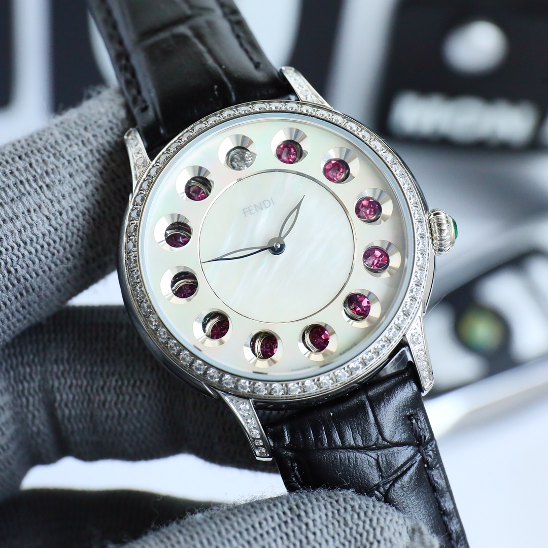 FENDI Crazy Carats Colored Jewellery Watch: Unique Design with Seven Jewels, Swiss Movement. - 图片 2