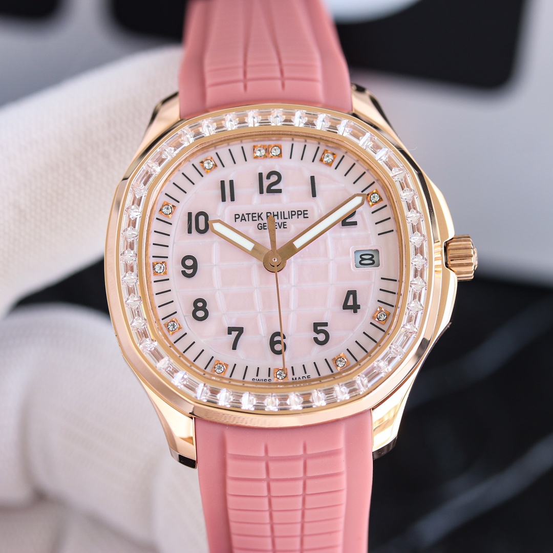 NO:383672,GR factory launched a new 38.8mm Patek Philippe Grenade AQUANAUT series mechanical watch, 5167A/5168G/5167R series watch - exclusively developed and customized Patek Philippe PATEK PHILIPPE. Imported and modified 324SC movement, upgraded and improved the shortcomings of the market version, and the movement function savings last for about 55 hours. The quality is extremely stable. The product uses the bold design of the grenade shape to show the dynamic and fashionable charm of the wrist timepiece, and also demonstrates the men's yearning for the distant spirit, without losing the elegance and exquisiteness, highlighting the temperament of Patek Philippe sports watches. [Case]  1. The case still retains a round octagonal appearance, made of 904 stainless steel, polished and polished to make it look more exquisite and gorgeous design style, the material is sturdy and durable, with a diameter of 38.8mm and a thickness of 8.9mm. 2. The flat part is consistent with the genuine product, the sides are frosted, and the flat part of the bezel is decorated with vertical satin patterns. While ensuring a beautiful color, it also takes into account the wear resistance. 3. The case and lugs are formed in one piece, with smooth lines and fitting the wrist. 4. The crown is also made of stainless steel. The screw-in design ensures the waterproof performance of the watch, and the anti-slip texture style design ensures that the watch can be accurately calibrated, ensuring that each watch is 100% waterproof test. [Watch strap/buckle]  The tape is made of natural 'Tropical' composite rubber material consistent with the authentic product. The waterproof strap shows the advantages of the composite material to wear comfortably, extremely resistant to wear, resists seawater corrosion and resists UV radiation. 2. Perfectly cloned Aquanaut classic folding buckle, and is chamfered even on very small corners to ensure the original comfort. [Dial/Pointer] The dial and hands are both consistent with the authentic luminous effect. The dial is designed with the inspiration of the earth network, with the embossed pattern at the bottom, and the layers are clear, which is consistent with the authentic appearance. 2. The dial scale is consistent with the authentic Arabic numeral hour markers. Each three-dimensional hour marker is made purely by hand. The hour marker and hands are coated with authentic Superluminova luminous coating, so that time can be read easily even in the dark.  3. Each watch in the calendar window is horizontally upright without deflection. [Movement] The movement uses the exclusive upgraded and customized Patek Philippe Cal. The imported 324SC movement has super stable quality and a power reserve of about 55 hours, basically guaranteeing zero faults. 2. The chamfer of the movement plywood is polished with Swiss craftsmanship. 4. The movement is fully engraved, clear and not worn, and the texture is the ultimate. GR craftsmanship spirit, focusing on quality!  ,,patek philippe19860909GR工厂新推出38.8mm百达翡丽手雷AQUANAUT系列机械腕表,5167A/5168G/5167R系列腕表——独家开发定制百达翡丽PATEK PHILIPPE.进口改324SC机芯,升级改善市场版本的不足,机芯功能储蓄长达55小时左右.品质极其稳定,产品以手雷形状大胆的设计,展现腕间时计的动感时尚魅力,也彰显了男士向往远方的探索精神,又不失典雅精致,凸显百达翡丽运动腕表的气质.【表壳】 1.表壳依旧保留圆润的八角形外观,采用904精钢材质打造而成,经抛光润饰,更显精美华丽的设计风格,材质坚固耐用,直径38.8mm,厚度为8.9毫米. 2.平面部分均与正品一致经抛光处理,侧边采用磨砂处理,表圈平面部分饰有垂直缎纹,在保证色泽靓丽的同时,也兼顾耐磨特性. 3.表壳与表耳一体成型,线条流畅,贴合手腕. 4.表冠同样采用精钢材质打造而成,旋入式设计保证腕表防水性能,防滑纹理样式设计保证腕表可以精准校时,保证每一只腕表都做到百分百防水测试.【表带/表扣】 胶带均采用与正品一致的天然“Tropical”复合橡胶材质,防水表带尽显复合材质的优势佩戴舒适,极其耐磨擦、耐磨损、耐海水腐蚀且抗紫外线辐射. 2.完美克隆Aquanaut经典式折叠式表扣,即使在非常细小的拐角处上也做有倒角润饰,确保还原正品般的舒适感.【表盘/指针】 表盘及指针均采用正品一致的夜光效果,表盘以地球网络状灵感设计,底部浮雕图案,层次分明,均与正品一致观感. 2.表盘刻度均与正品一致采用立体阿拉伯数字时标,每个立体时标刻度是纯手工制作而成,时标和指针上都涂了正品一致Superluminova夜光涂层,即使在黑暗中也可以轻松读取时间. 3.日历窗口每一只腕表做到水平正位,不出现偏斜遮挡.【机芯】 机芯采用独家升级定制的百达翡丽Cal.进口改324SC机芯,质量超级稳定,动力储时长达55小时左右,基本做到零故障的保障. 2.机芯夹板的倒角采用瑞士工艺打磨同样无可挑剔. 4.机芯全部精雕刻字,清晰不磨损,纹理做到极致. GR匠工精神,专注品质！,,patek philippe,Watch