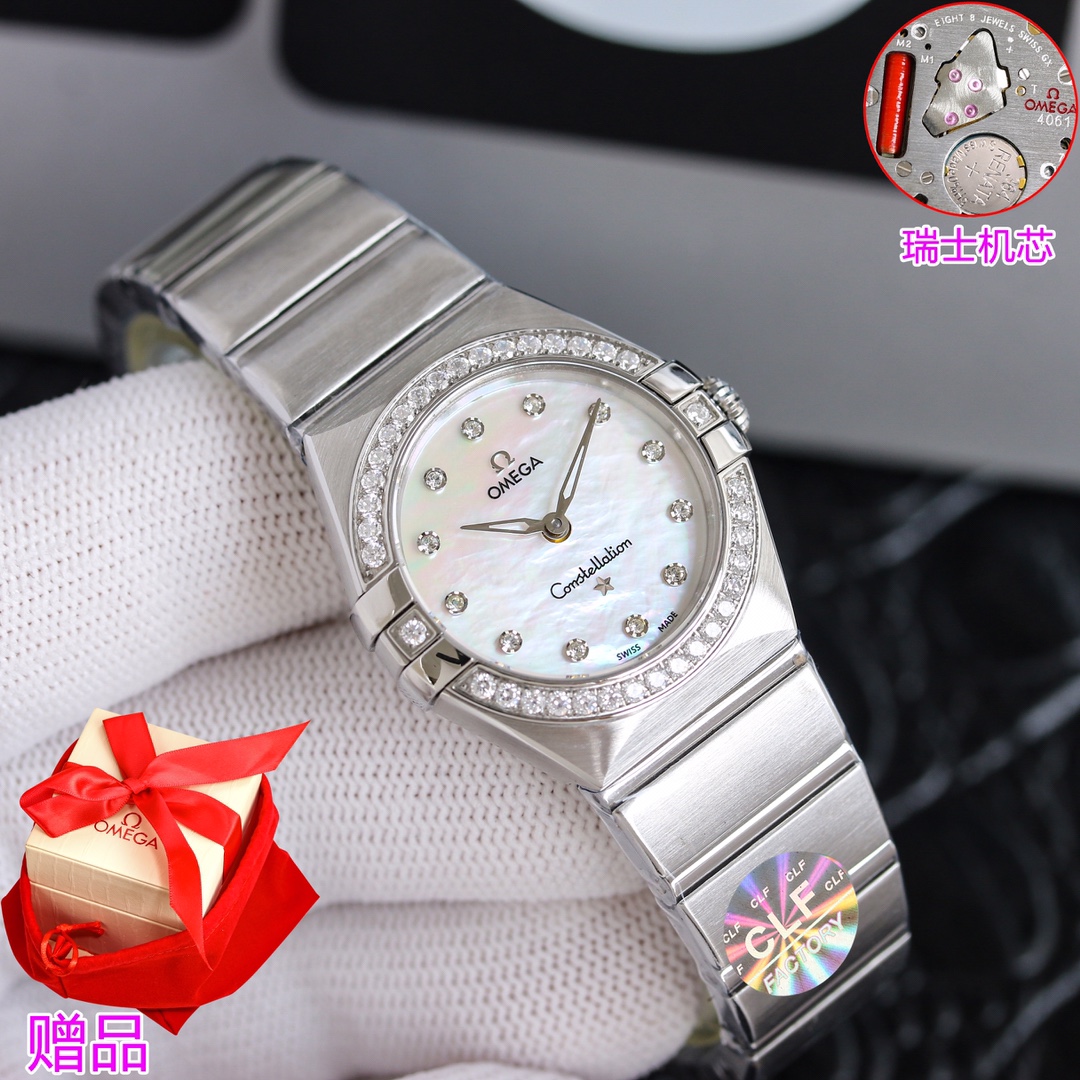 NO:384138,CLF produces Omega Constellation Series 28mm Swiss Quartz Watch. The cost is flash sale of most quartz women's watches on the market. The price is 0. 0 errors and 0 faults. Give an exquisite original box with one, bring it or give it a gift without any worries. 1. The half-moon section, the details of the adjusted grippers are thinner. The case and grippers are polished and grippers are blended more naturally. The case handle tube uses a hexagon screw-in gripper, which has better waterproof performance!  2. The Roman scale method of the ring mouth and the restoration of the bottom cover observatory are comparable to the original version 3. The color of the dial has been adjusted by the engineer, making it look more advanced and the style is more youthful and fashionable 4. The bracelet adopts polishing process, shining, with a comfortable adjustment function, and a fine-tuned butterfly buckle, which can fine-tune the length and shortness to ensure the comfort and convenience of wearing. 5. Equipped with the original imported Swiss movement, firm, stable and trouble-free, bringing customers a perfect experience of precision and reliability. The style is gentle and charming, and the workmanship is delicate and delicate. The most beautiful constellation, the first choice for women, omega19860909CLF出品欧米茄星座系列 28mm瑞士石英腕表 造价秒杀市面绝大多数石英女表售价.0误差0故障,下单送精美原装盒一个,自带或送礼再无后顾之忧. 1.半月形切面,经过调整的抓爪细节更为纤细,表壳和抓爪经过抛光打磨和倒角处理后,融合得更加自然,表壳把管采用内六角旋入式把管,防水性能更佳！ 2.圈口罗马刻度做法及底盖天文台的还原度媲美原版 3.表盘颜色经过工程师调配的颜色,显得更加高级,风格更显年轻时尚 4.表链采用了抛光的工艺,闪耀夺目,设有舒适调节功能,搭配微调蝴蝶表扣,可微调长短,确保佩戴的舒适与便利. 5.搭载原装进口瑞士机芯,坚挺稳定无故障,给客户带来精准可靠的完美体验. 款式温婉动人,做工细腻入微 最美星座,女士首选,,omega,Watch