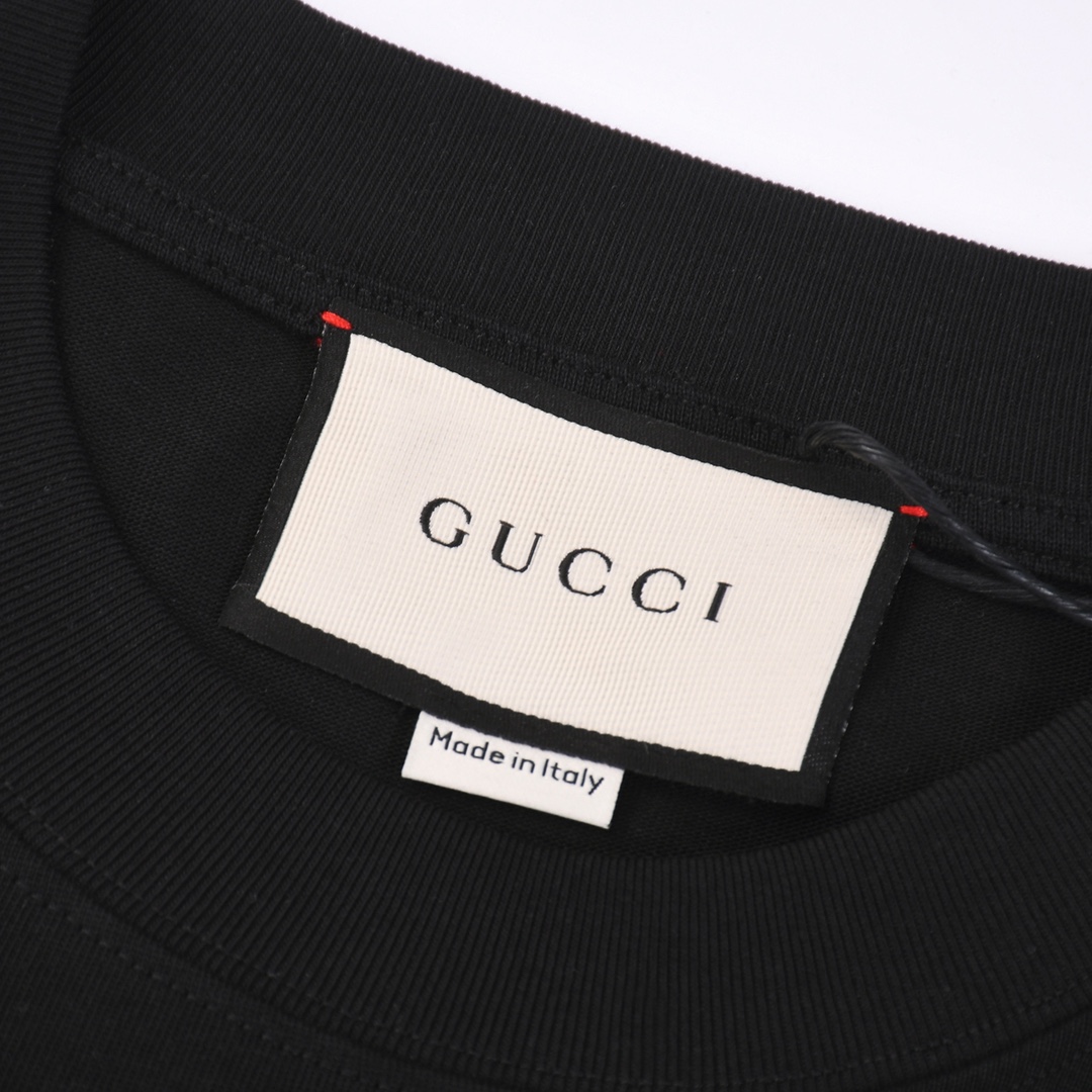 Gucci/古驰 24ss 前后刺绣字母短袖