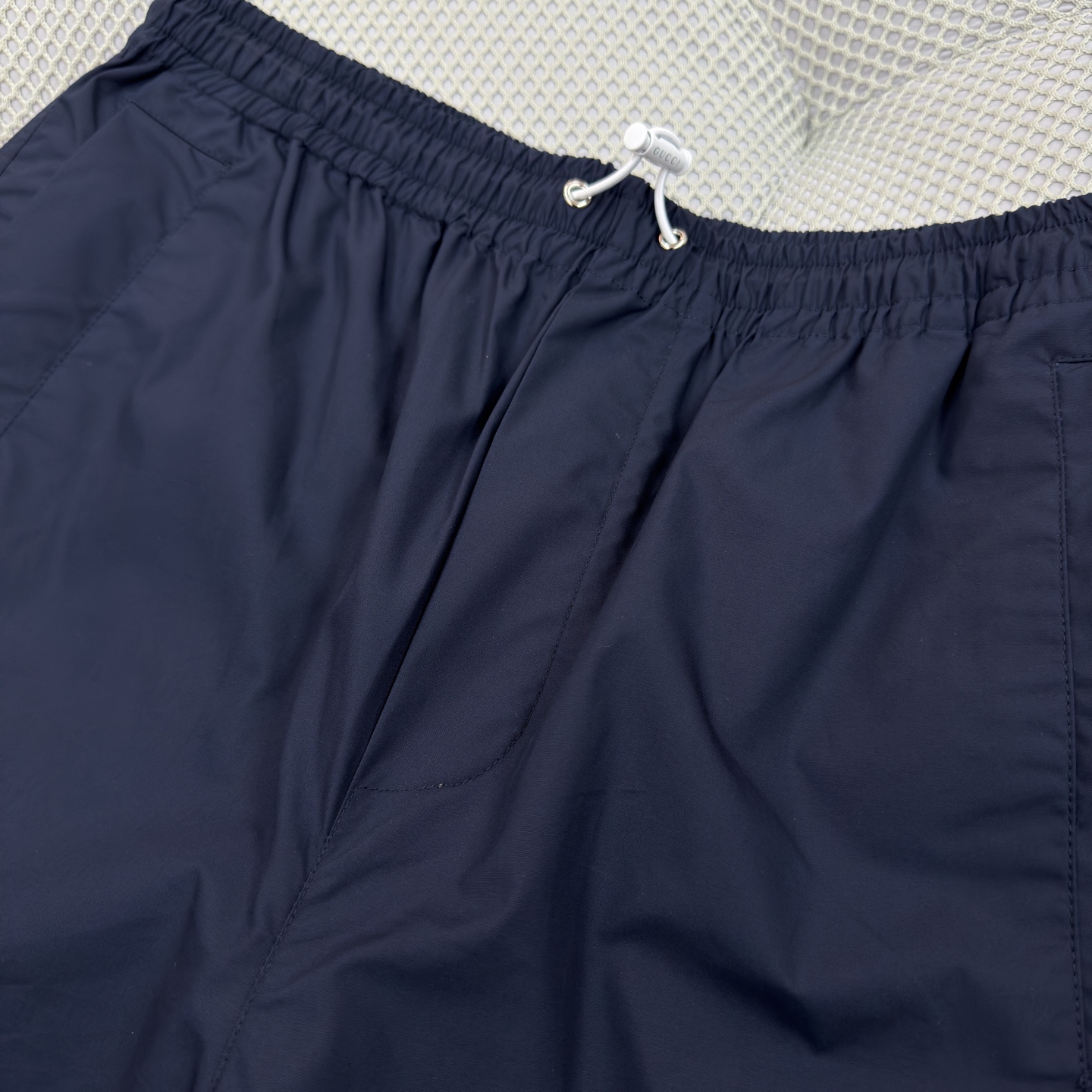 Gucci Cotton Poplin Shorts with Logo Detail - Comfortable & Breathable 6 i1747918270665 3230 0 4