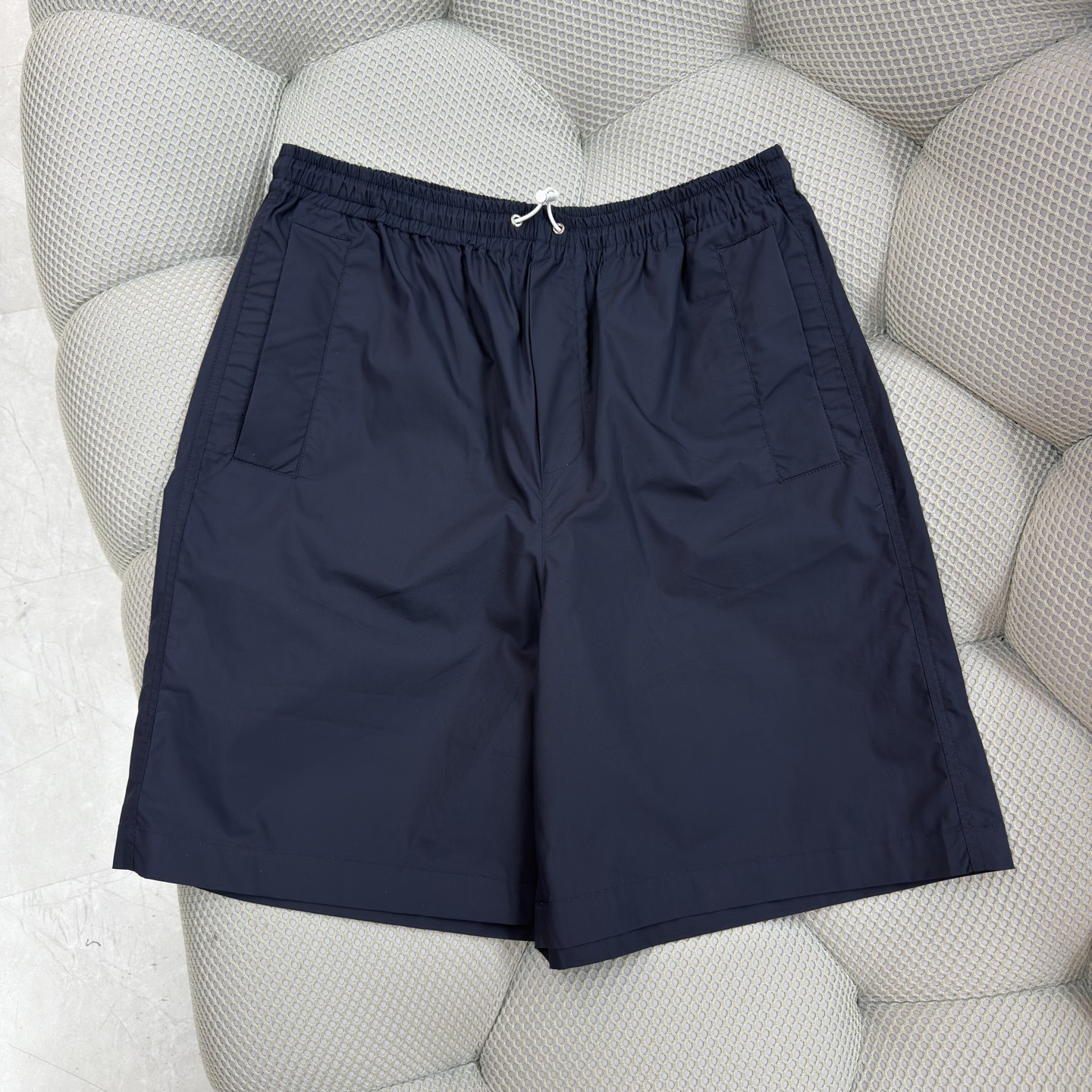 Gucci Cotton Poplin Shorts with Logo Detail - Comfortable & Breathable 4 i1747918270735 2687 0 2