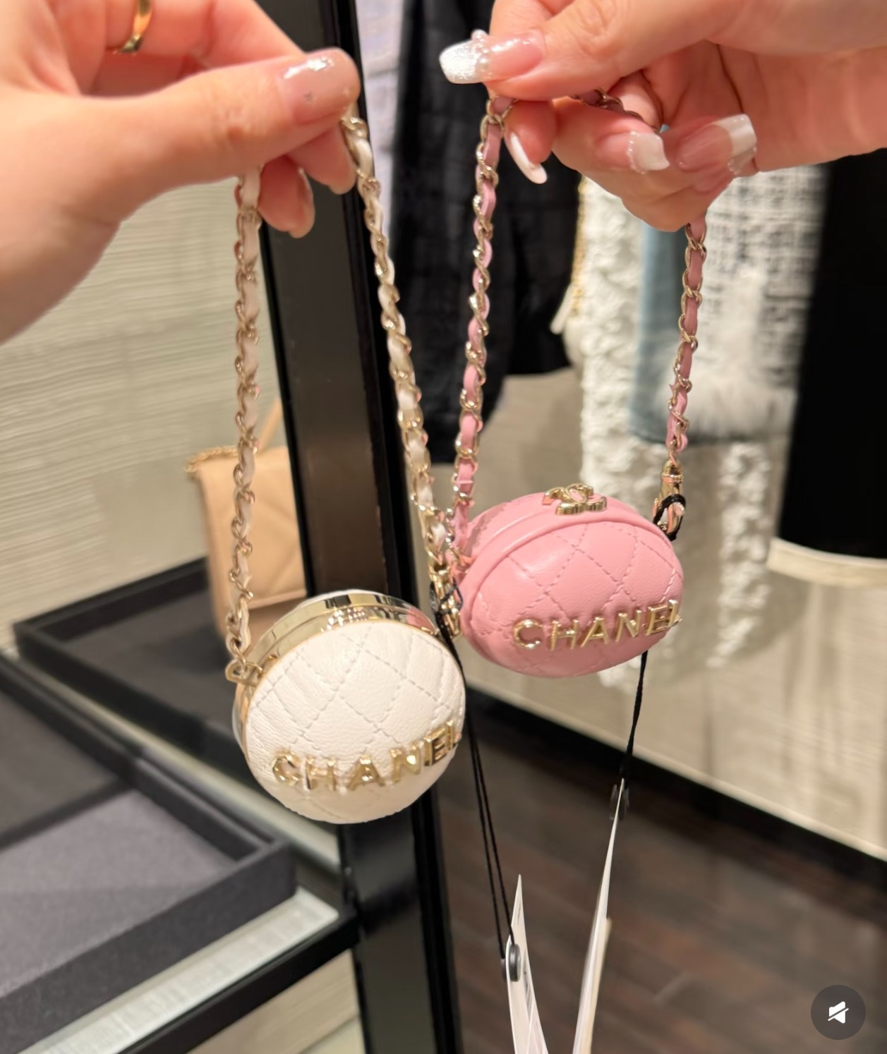 NO:754760,The same style as my eldest cousin, super cute goose egg pink bag, Cardia high-end jewelry19860909大表姐同款 超可爱的鹅蛋粉色包包,,卡迪亚高端饰品,Jewelry