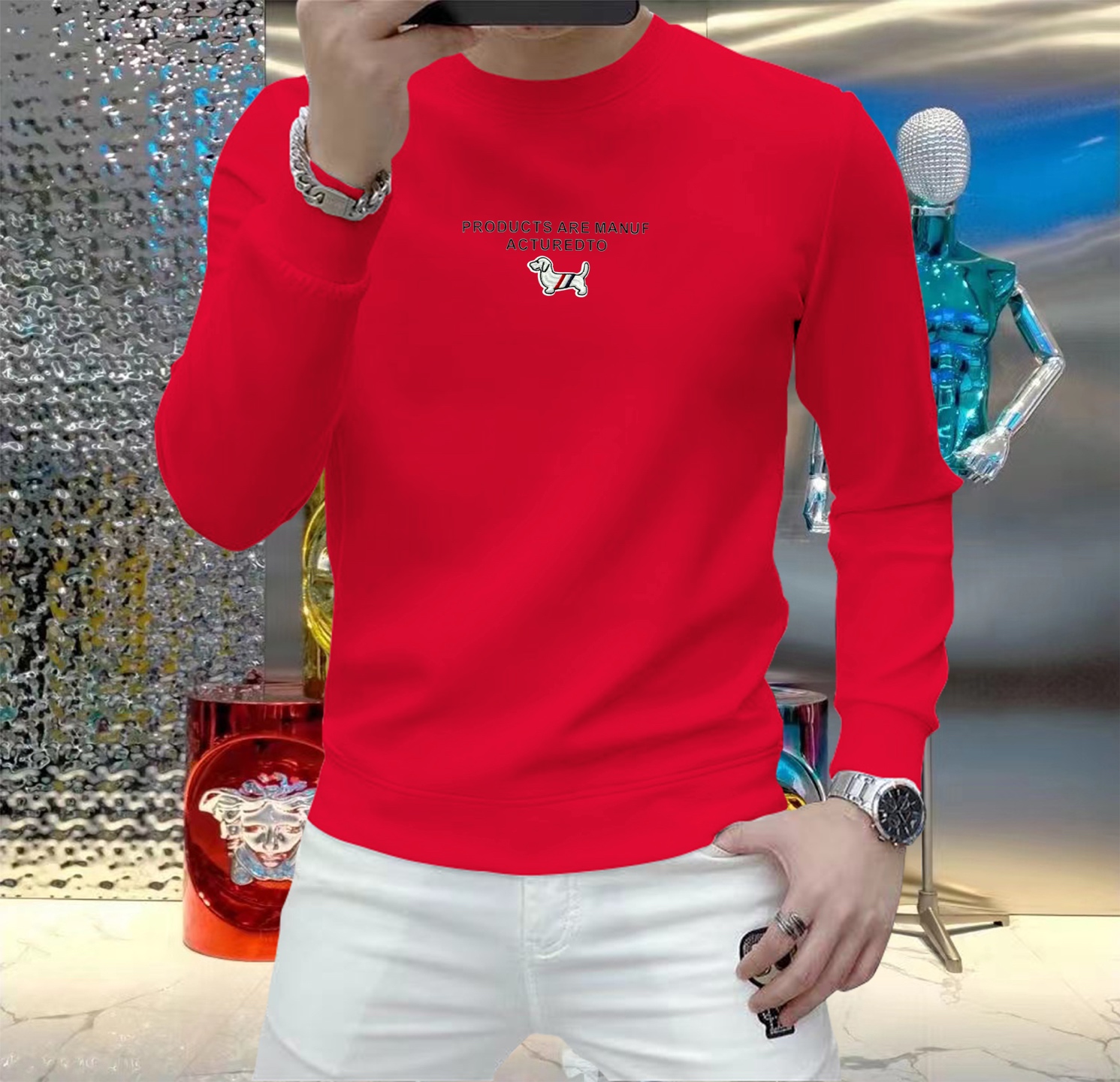 NO:531818,TB Autumn and Winter European Counter New Style Top Original Single Fashionable Casual Long Sleeve T-Shirts and Sweatshirts. Customized by fashion internet celebrities in early autumn, selected imported high-density silk cotton fabrics, exquisite original logos, excellent comfort and breathability, soft, wrinkle-resistant elasticity and drooping. Whether worn alone or in the inner wear, they are very handsome, which conforms to the practical dressing habits of men, pursues luxury, noble and elegant style, and creates extraordinary men's taste. The first choice for urban fashion men. Size M~5XL (can be worn 110~215 catties), hoodie, sweatshirts, tees, t-shirt, alexander wang19860909TB 秋冬欧洲专柜新款 顶级原单时尚休闲长袖T恤卫衣.早秋时尚网红潮人定制,精选进口高密度蚕丝棉面料,精致原版logo打造,舒适性与透气性兼优,柔软抗皱弹性和垂性极佳,无论是单穿或是内搭都是帅气十足,吻合了男性实用穿衣习惯,追求奢华高贵优雅风范,打造不凡男士品味,都市时尚男士首选.尺码M~5XL(可穿110～215斤）,,hoodie,sweatshirts,tees，t-shirt,alexander wang,Men's clothing