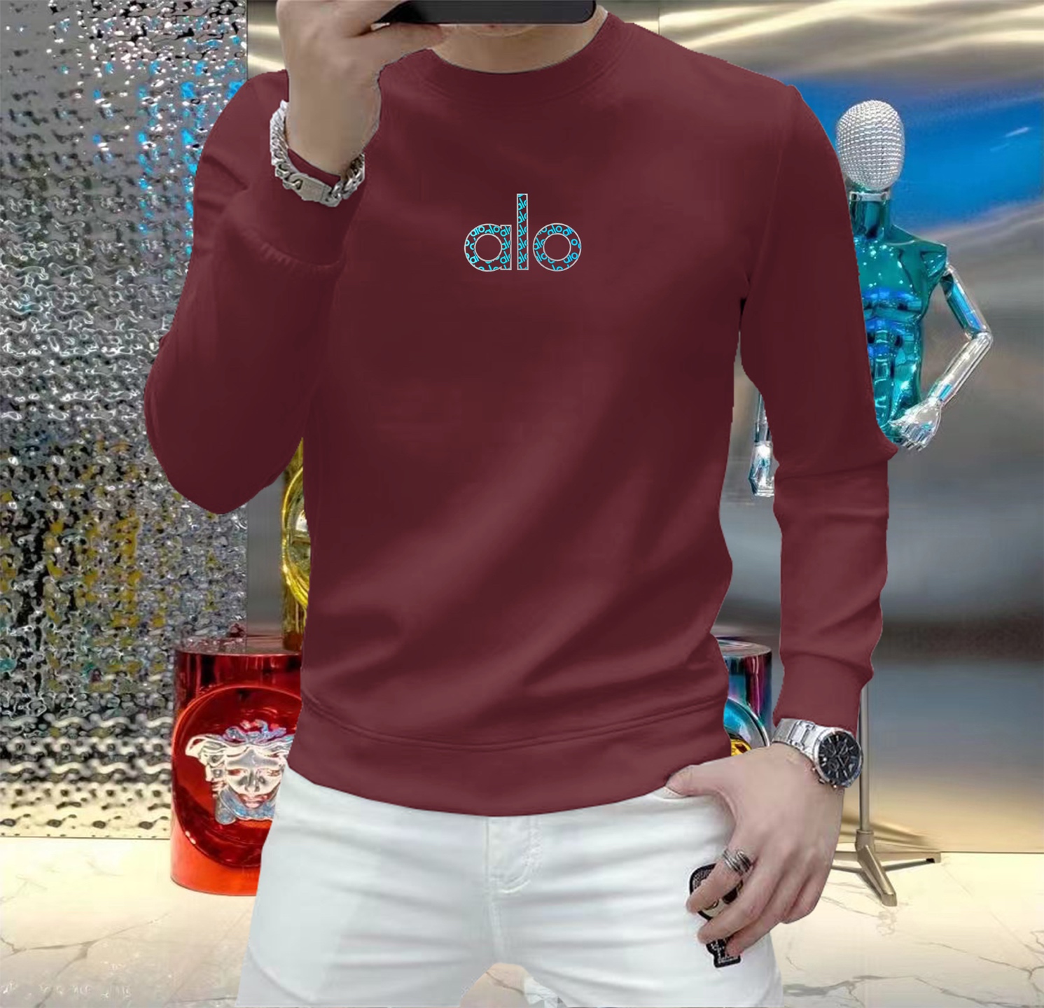 NO:541178,alo 2025 Autumn and Winter European Counter New Style Top Original Single Fashionable Casual Long Sleeve T-Shirts and Sweatshirts. Customized by fashion internet celebrities in early autumn, selected imported high-density silk cotton fabrics, exquisite original logos, excellent comfort and breathability, and excellent soft, wrinkle-resistant elasticity and drooping. Whether worn alone or in the inner wear, they are very handsome, which conforms to the practical dressing habits of men, pursues luxury, noble and elegant style, and creates extraordinary men's taste. The first choice for urban fashion men. Size M~5XL (can be worn 110~215 catties), hoodie, sweatshirts, tees, t-shirt, alexander wang19860909alo 2025秋冬欧洲专柜新款 顶级原单时尚休闲长袖T恤卫衣.早秋时尚网红潮人定制,精选进口高密度蚕丝棉面料,精致原版logo打造,舒适性与透气性兼优,柔软抗皱弹性和垂性极佳,无论是单穿或是内搭都是帅气十足,吻合了男性实用穿衣习惯,追求奢华高贵优雅风范,打造不凡男士品味,都市时尚男士首选.尺码M~5XL(可穿110～215斤）,,hoodie,sweatshirts,tees，t-shirt,alexander wang,Men's clothing